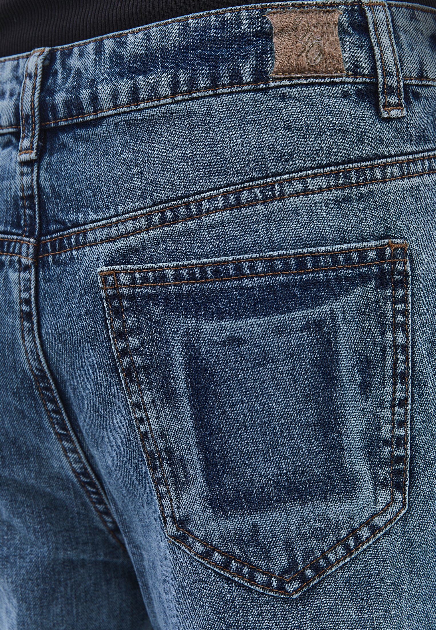 Barrel Leg Jeans - MID BLUE DENIM