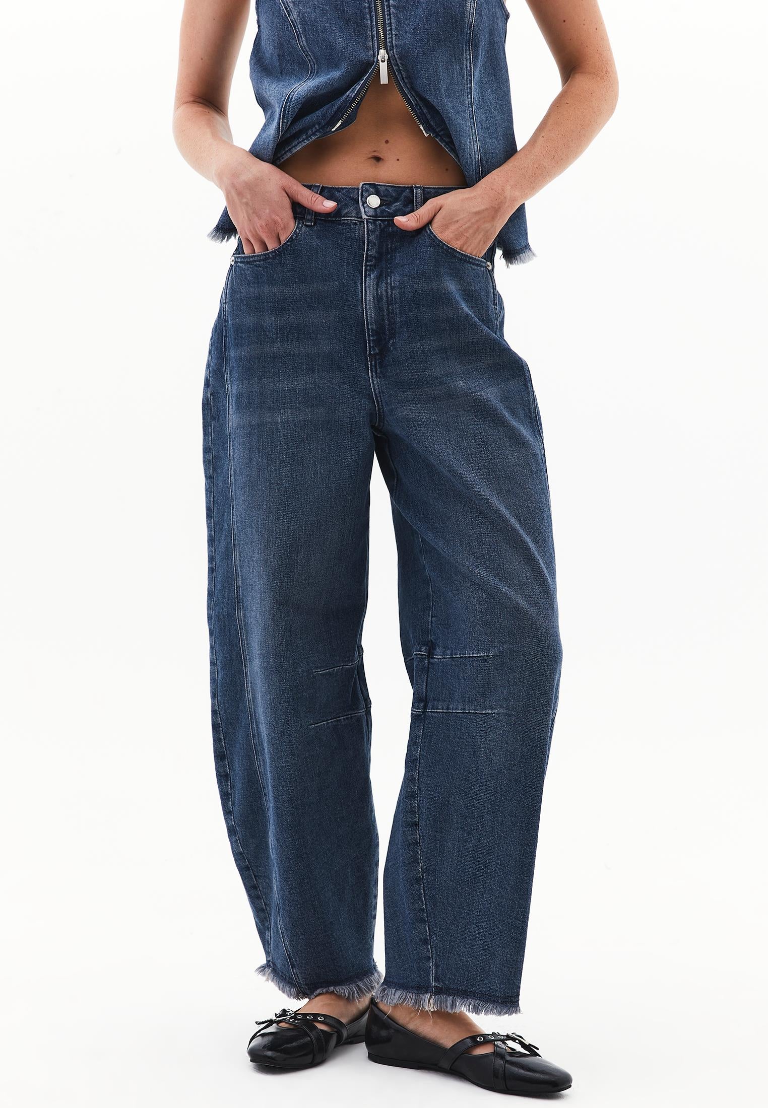 Ultra High Waist Barrel Leg Pants - MID GREEN DENIM
