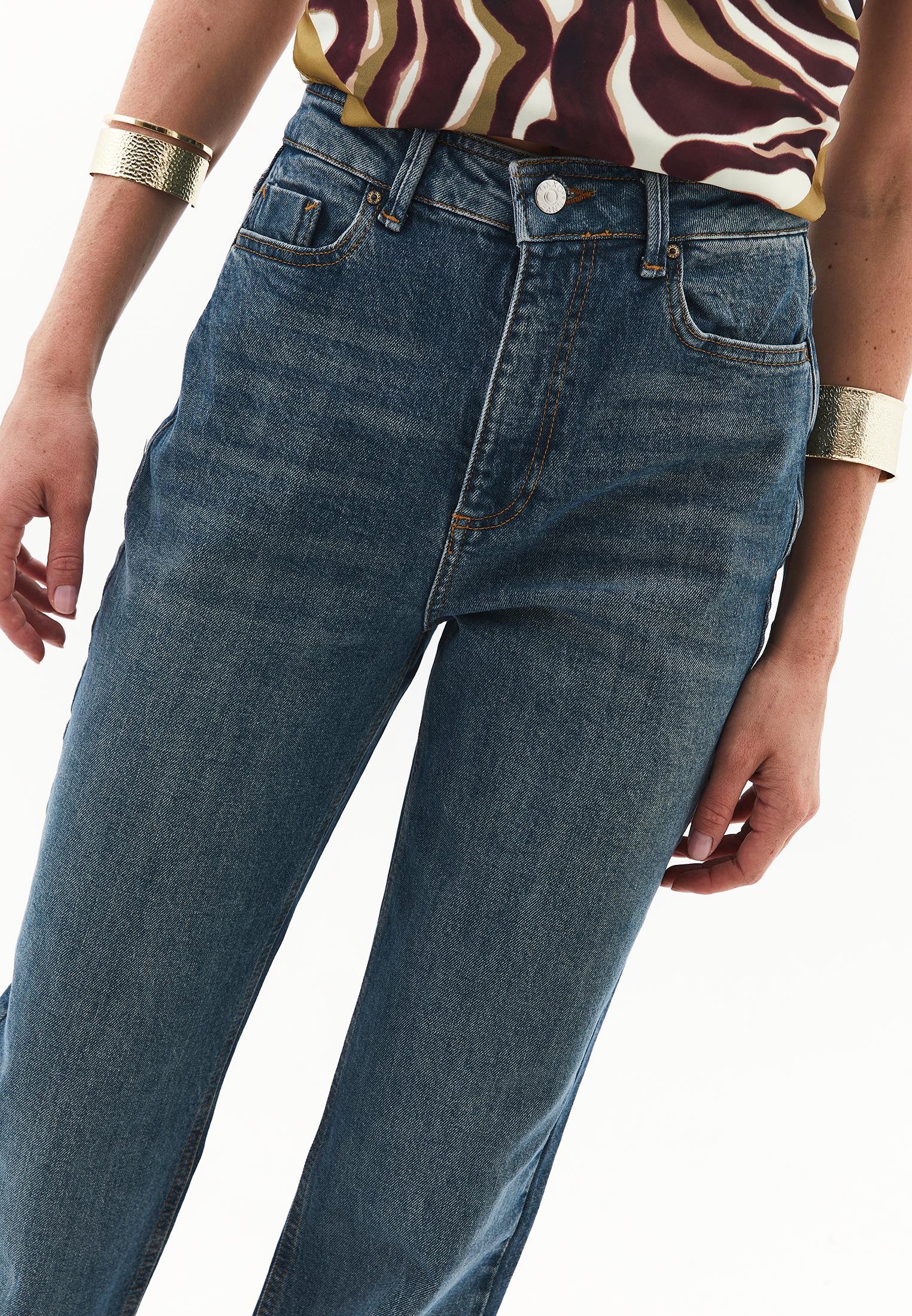 Ultra High Waist Straight Leg Denim Pants - MID GREEN DENIM