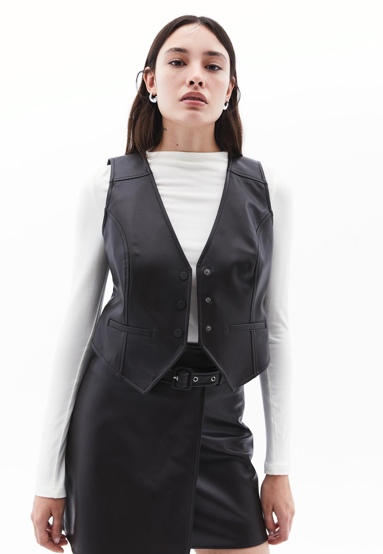 V Neck Slim Fit Sleeveless Vest - MOLE