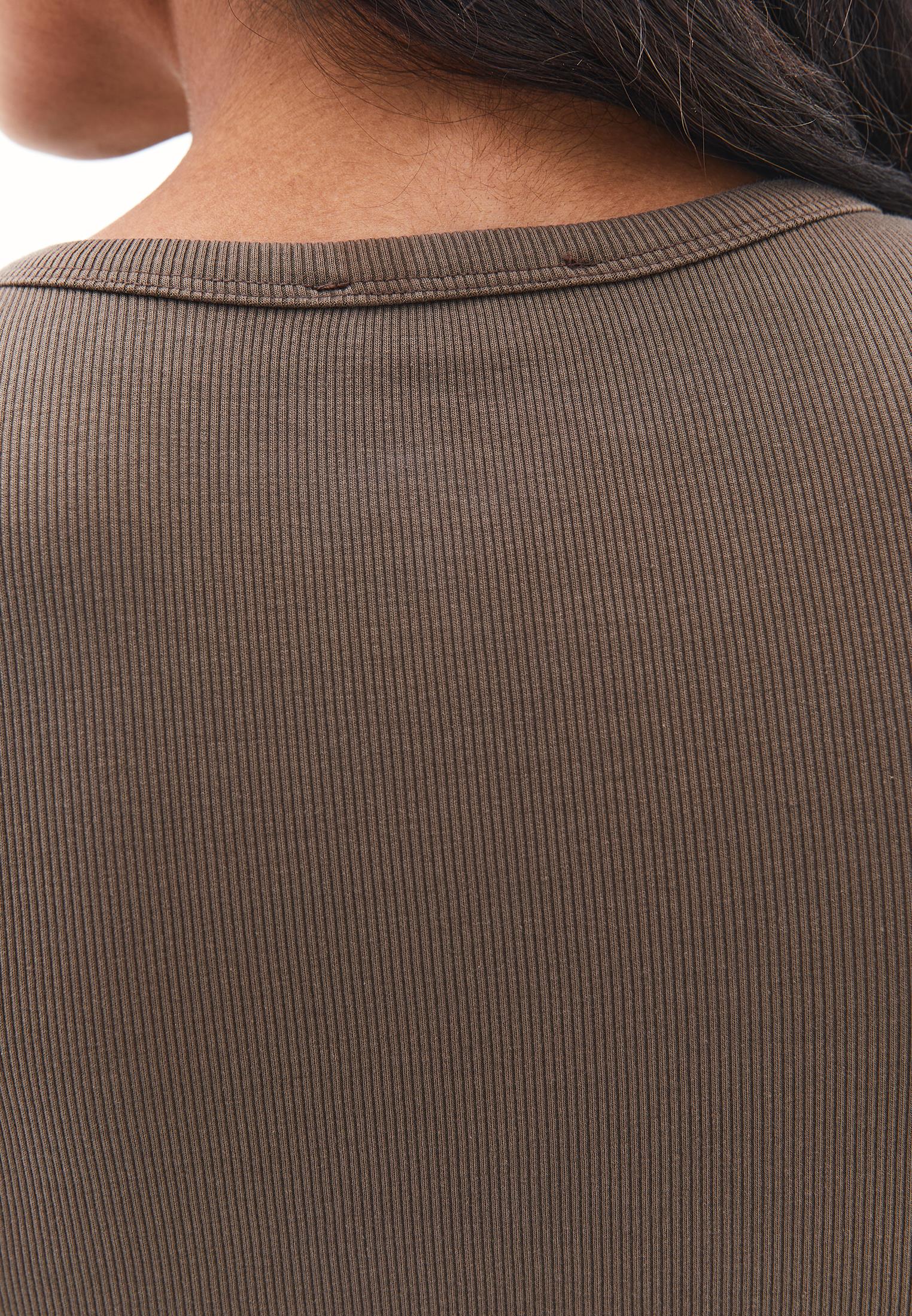 Crew Neck Long Sleeve T-Shirt - MOREL