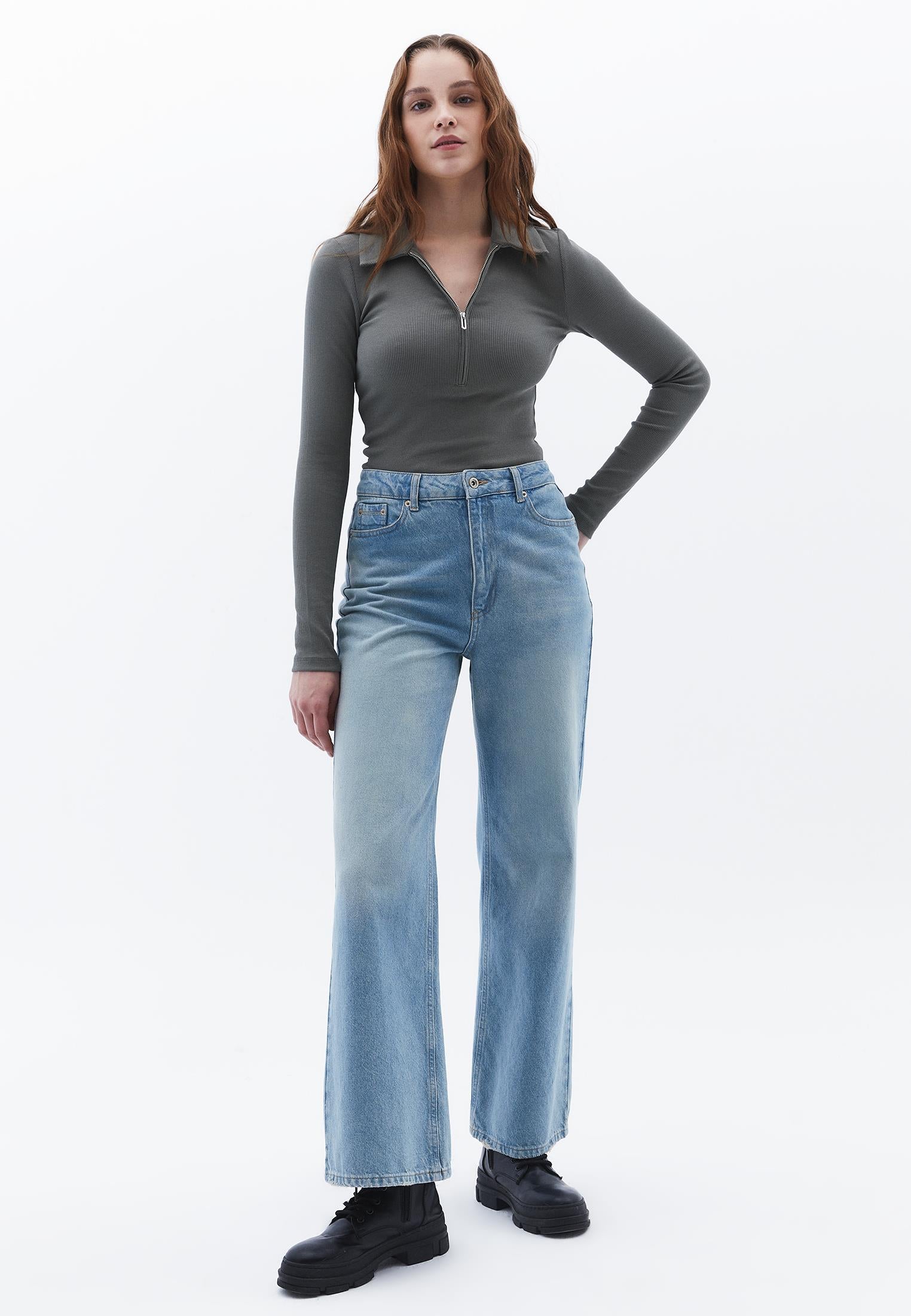 Long Sleeve Polo Collar Zipper Detail T-Shirt - MULLED BASIL