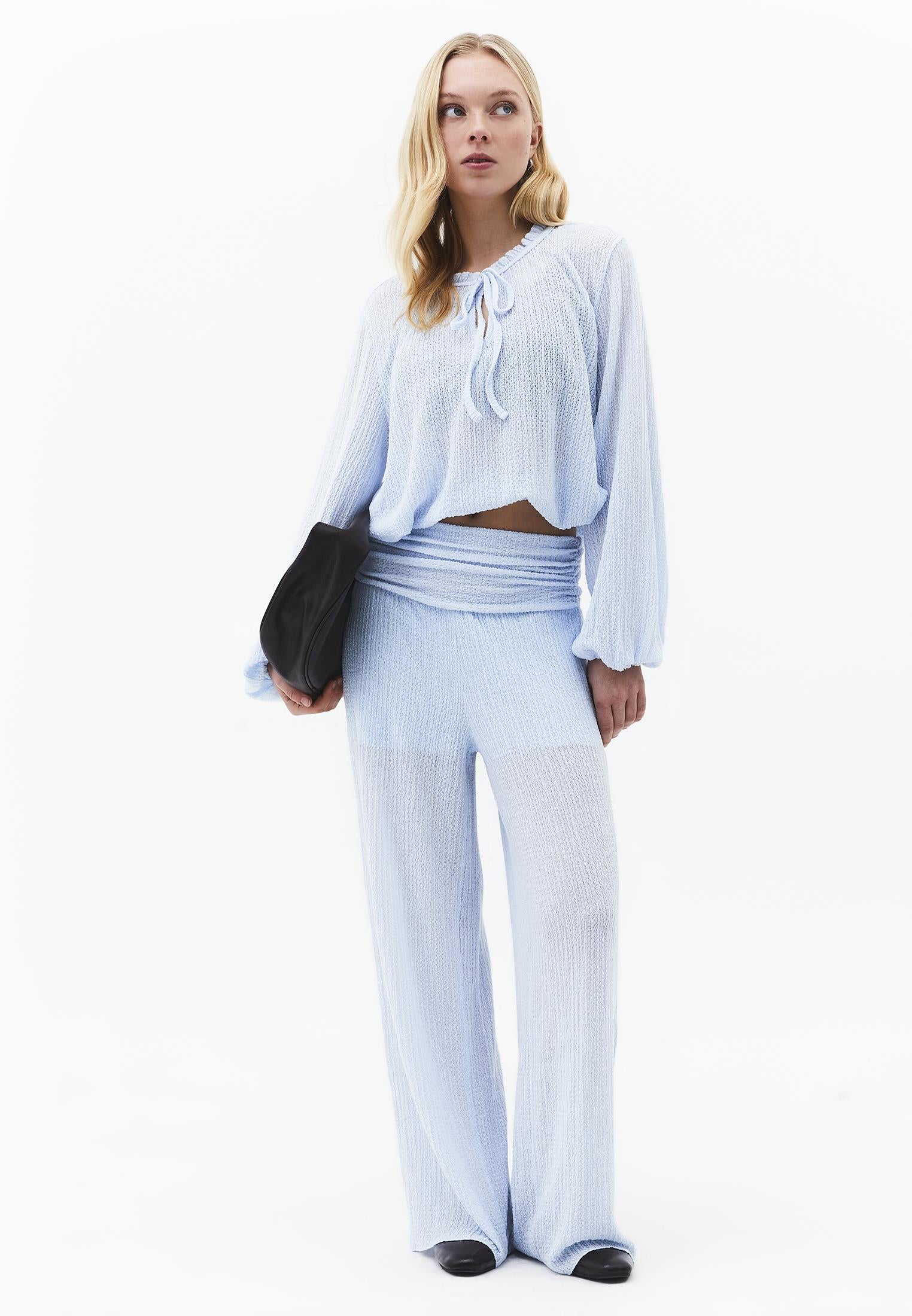 V Neck Balloon Form Blouse - NANTUCKET BREEZE