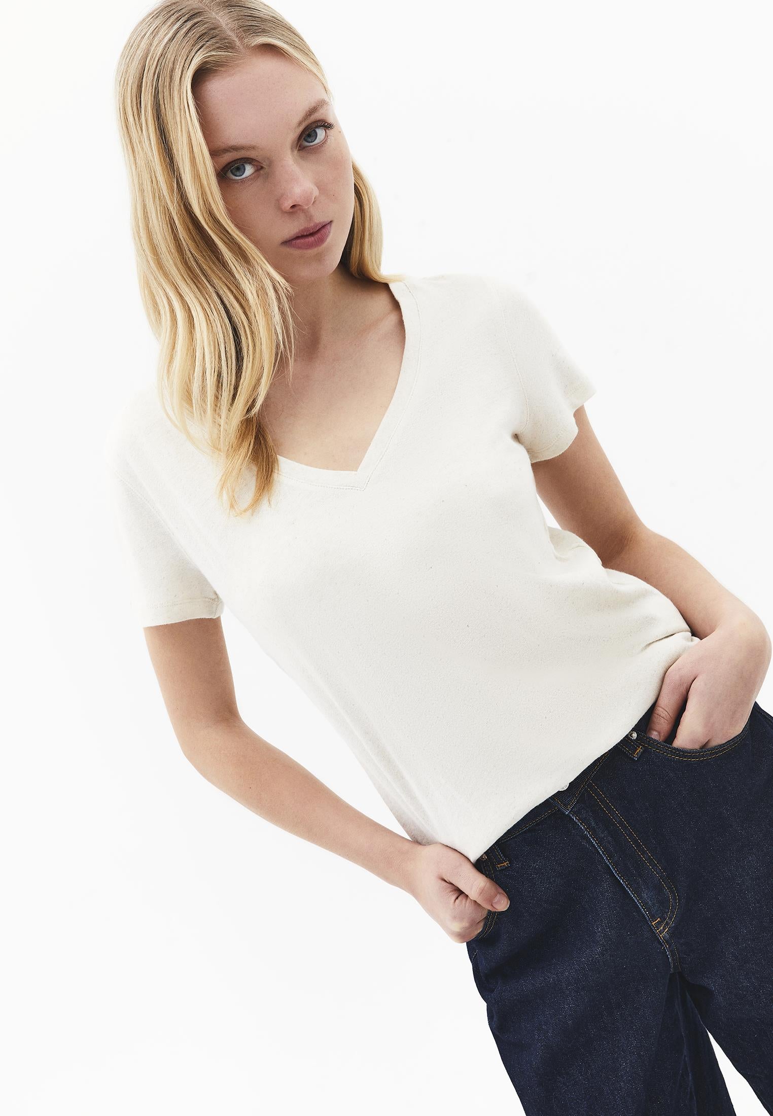 Loose Fit V Neck T-Shirt - NATUREL
