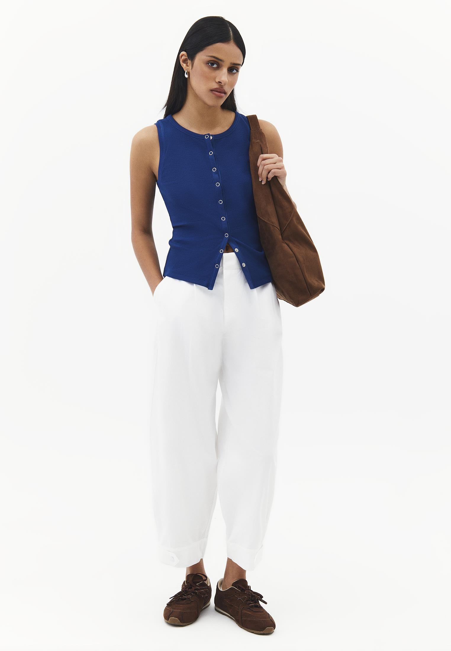 Sleeveless Crew Neck Tank Top - NAVY PEONY