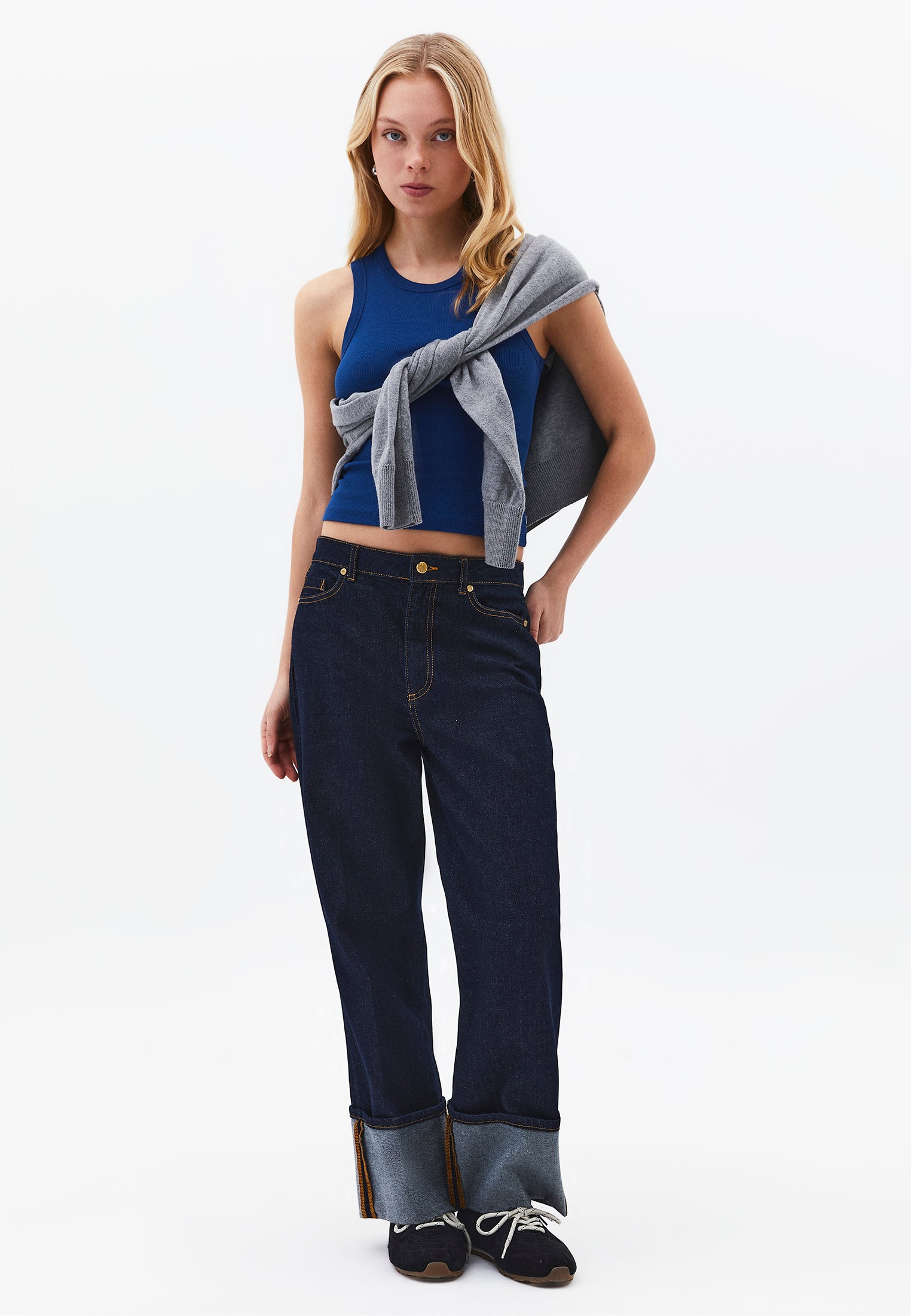 Crew Neck Bodycon Tank Top - NAVY PEONY