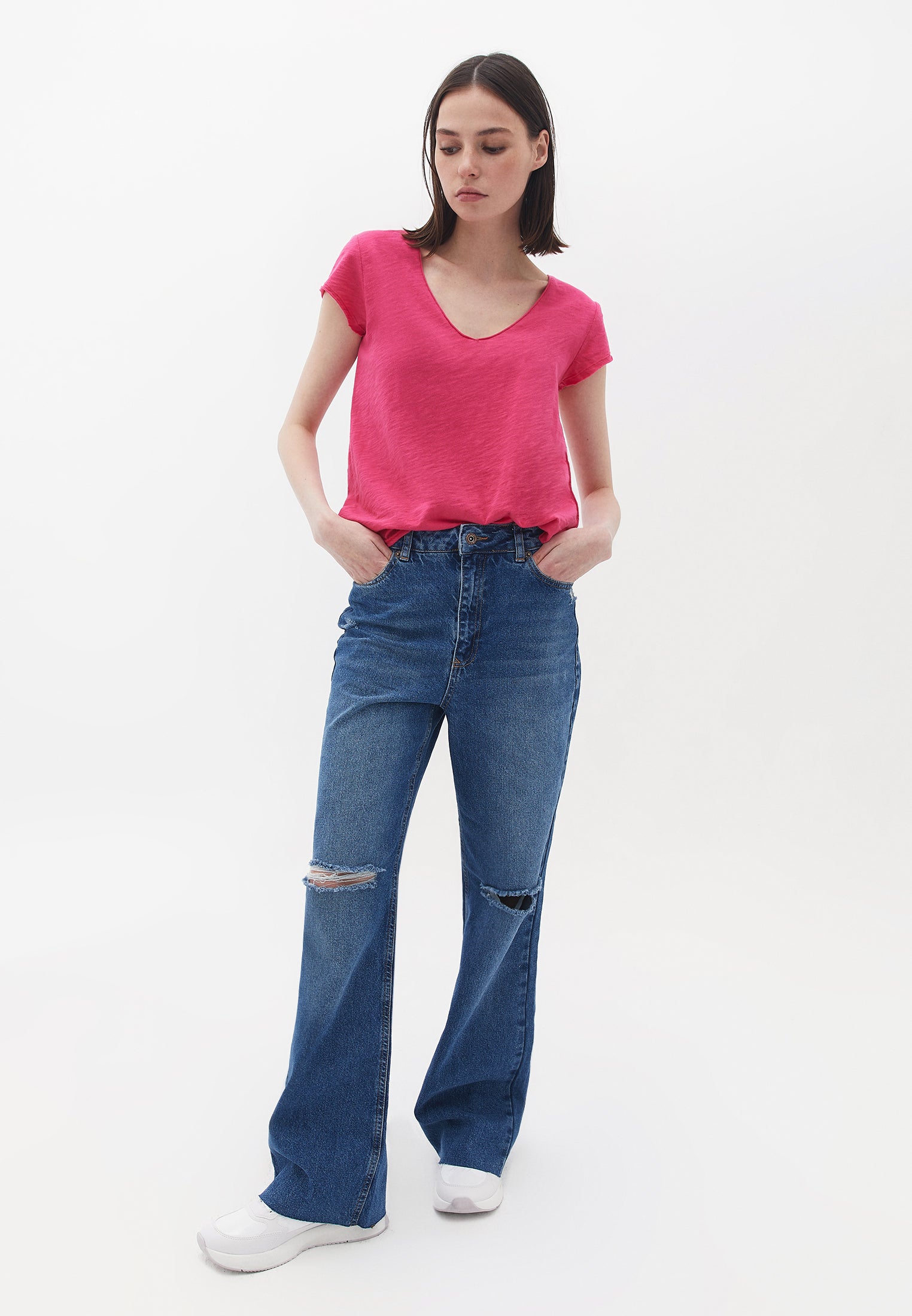 V Neck Loose T-Shirt - PINK YARROW
