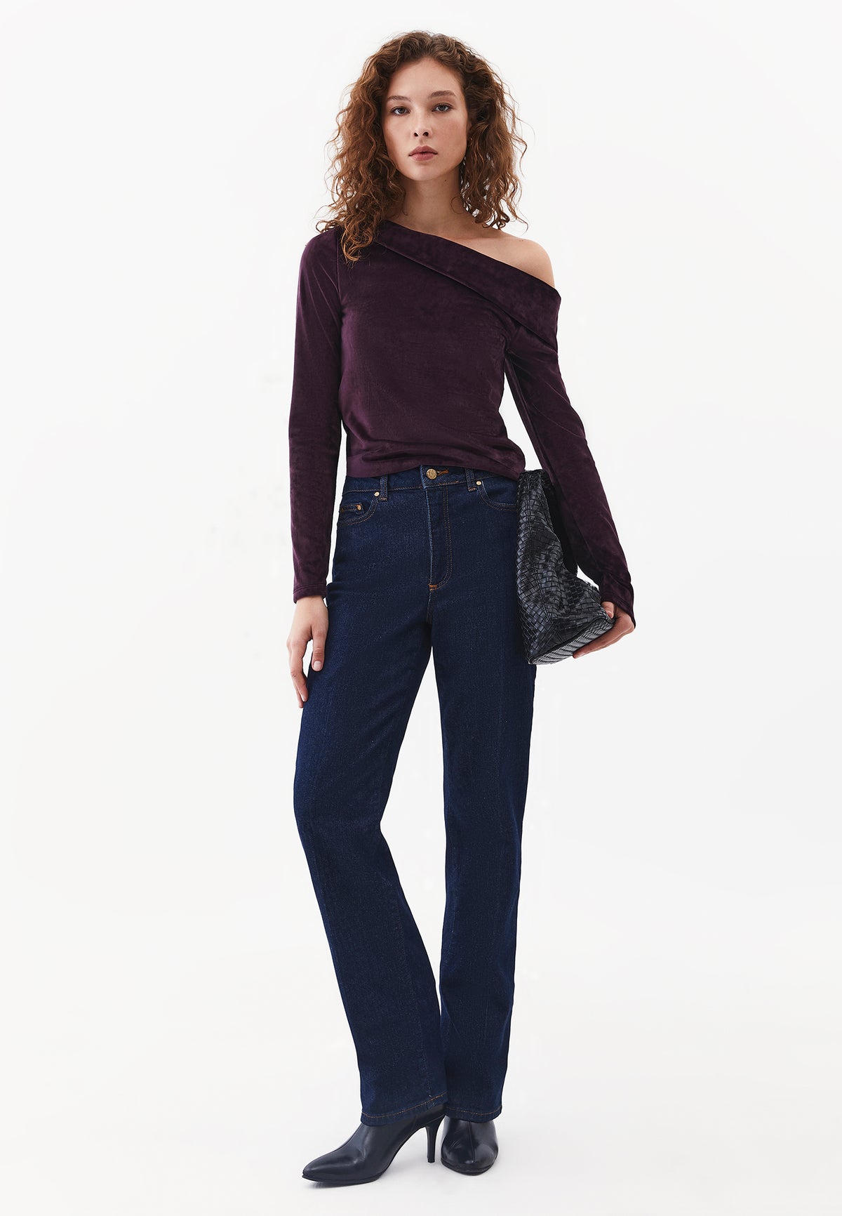 Low Shoulder Long Sleeve T-Shirt - PLUM PERFECT