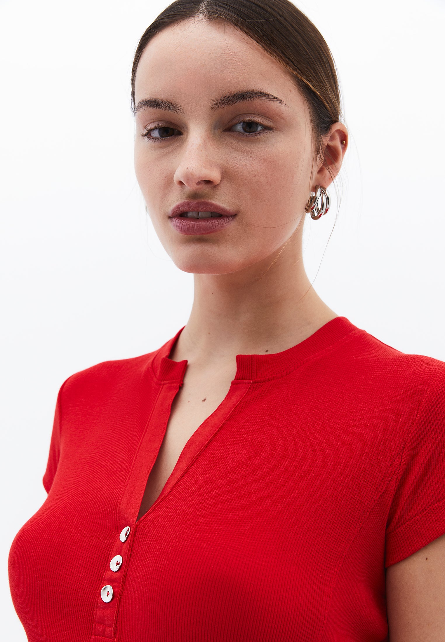 Button Detailed T-Shirt - RACING RED
