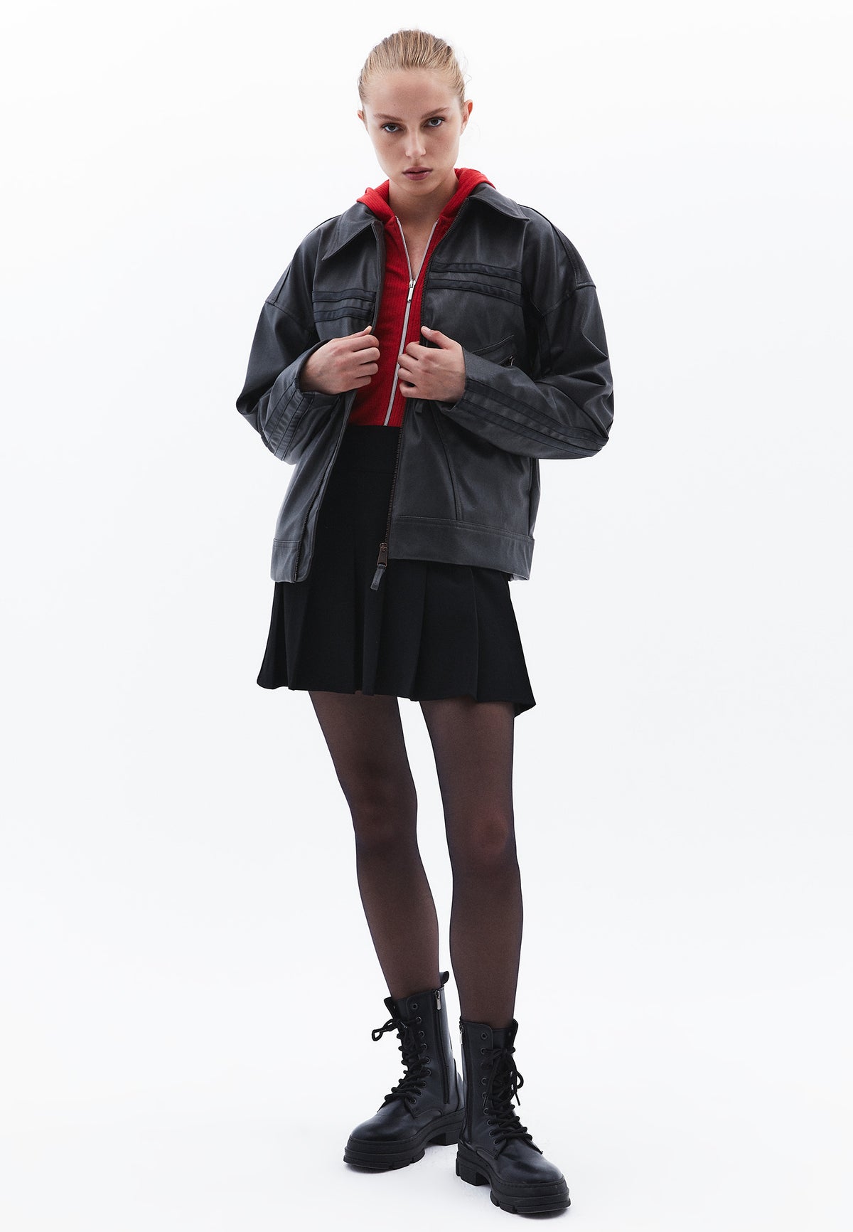 Long Sleeved T-Shirt With Zipper Detail - ROCOCCO RED