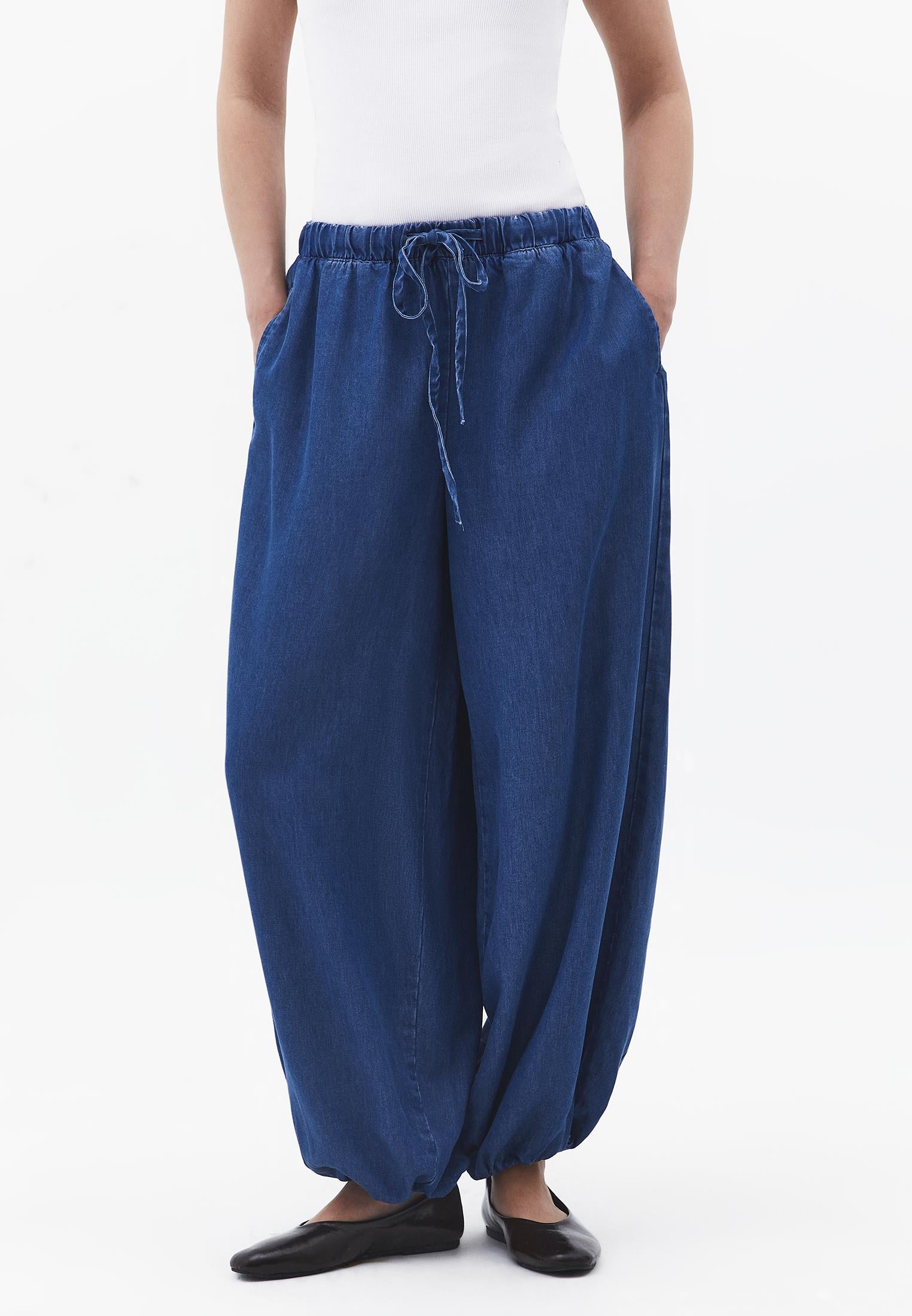 Balloon Form Jogger Jeans - RODEO BLUE DENIM