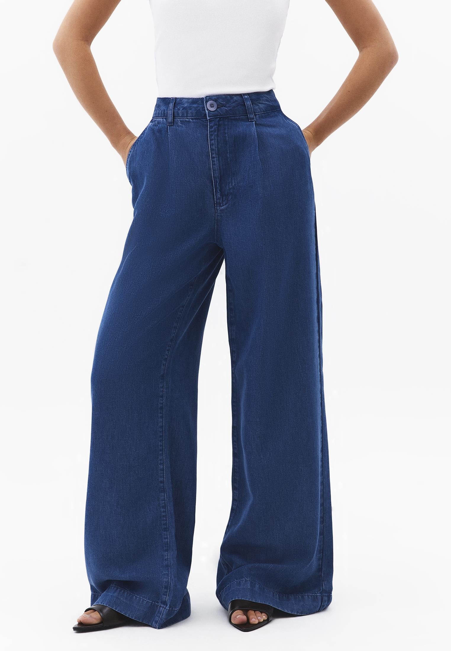Pleated Wide Leg Pants - RODEO BLUE DENIM