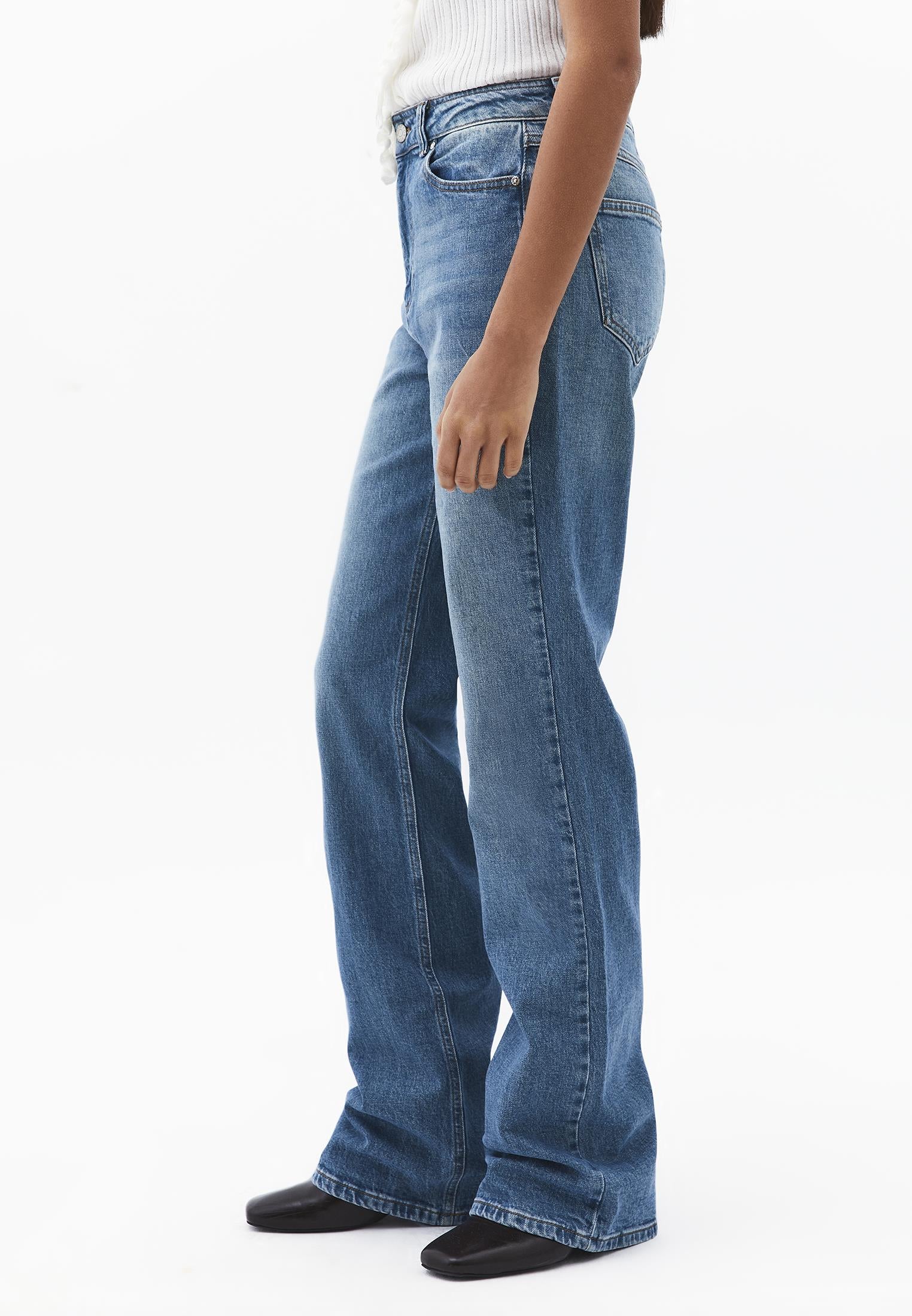Ultra High Waist Five Pocket Straight Leg Pants - RODEO BLUE DENIM