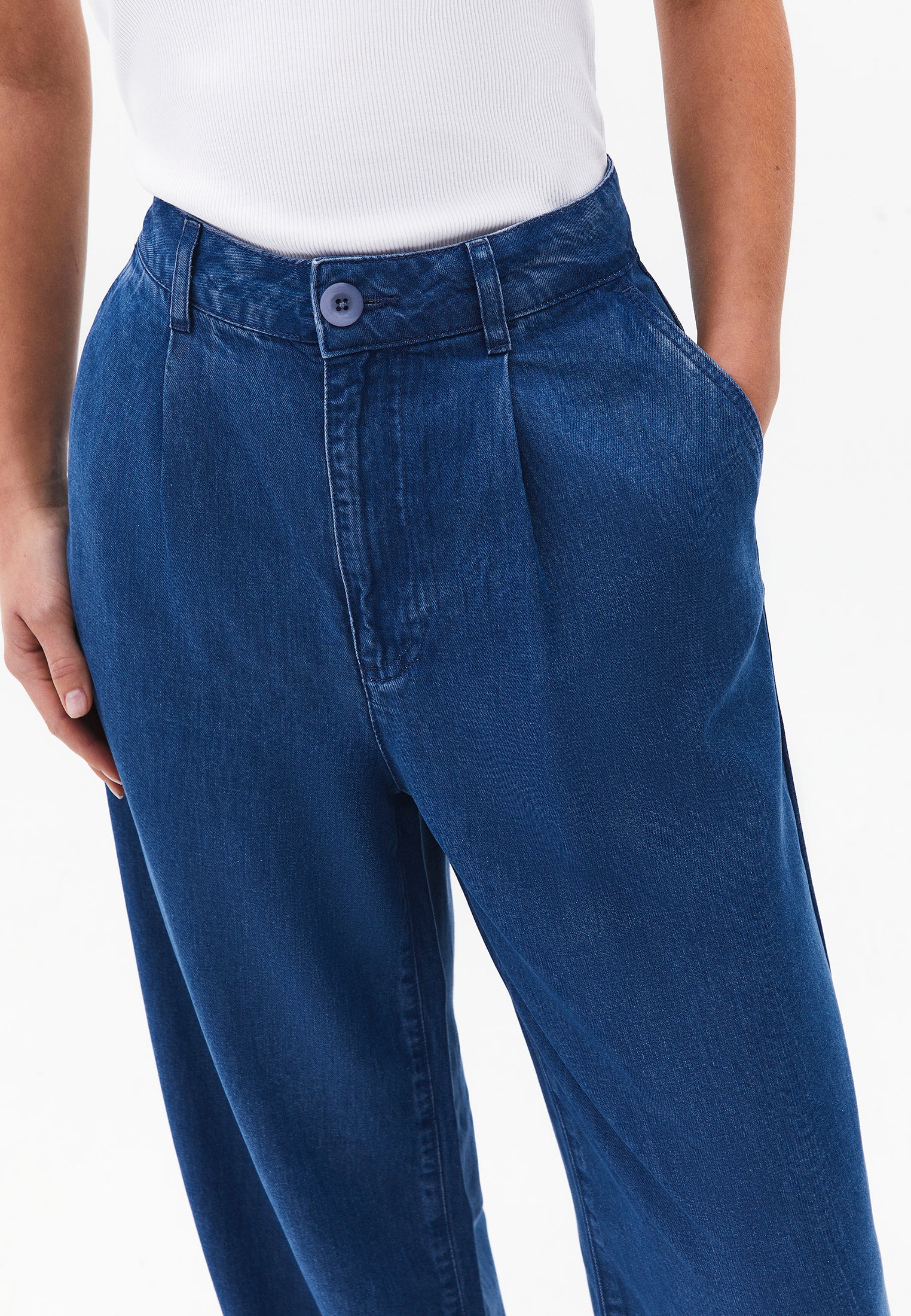 Pleated Wide Leg Pants - RODEO BLUE DENIM