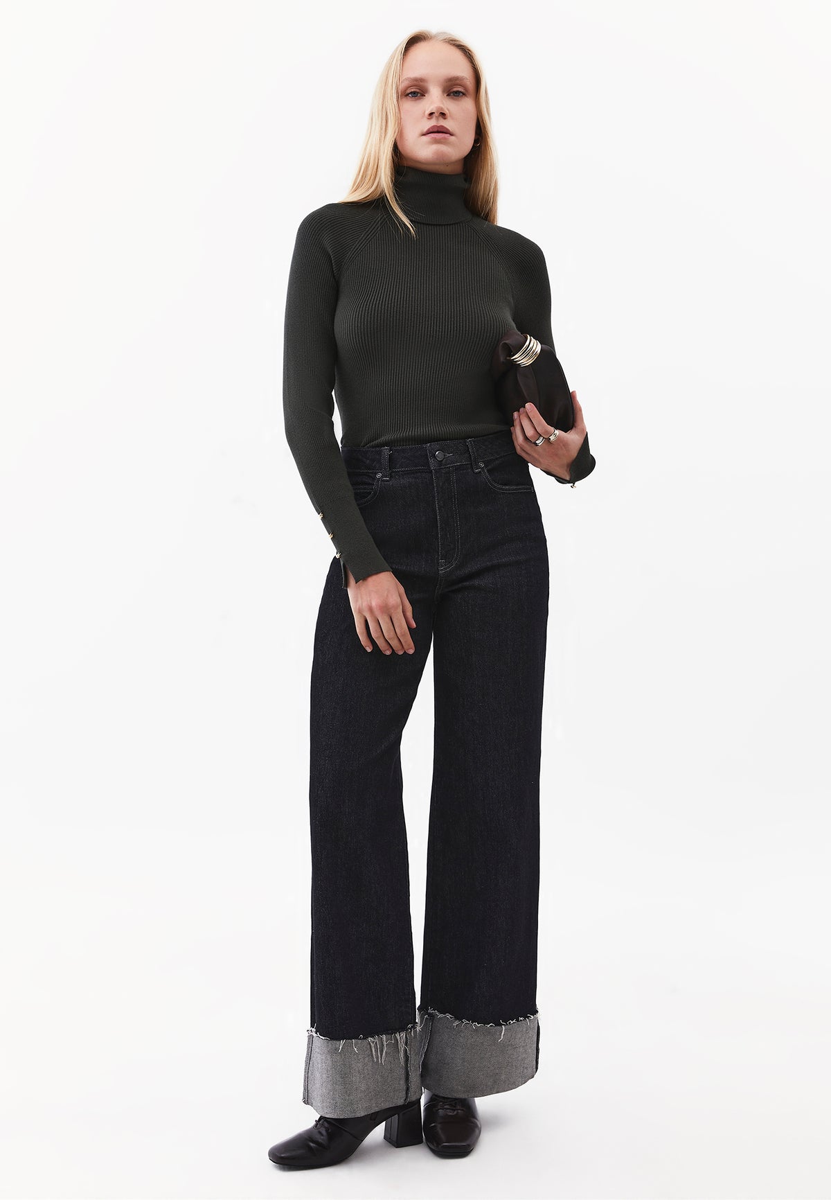 Turtleneck Raglan Sleeve Knitwear - ROSIN