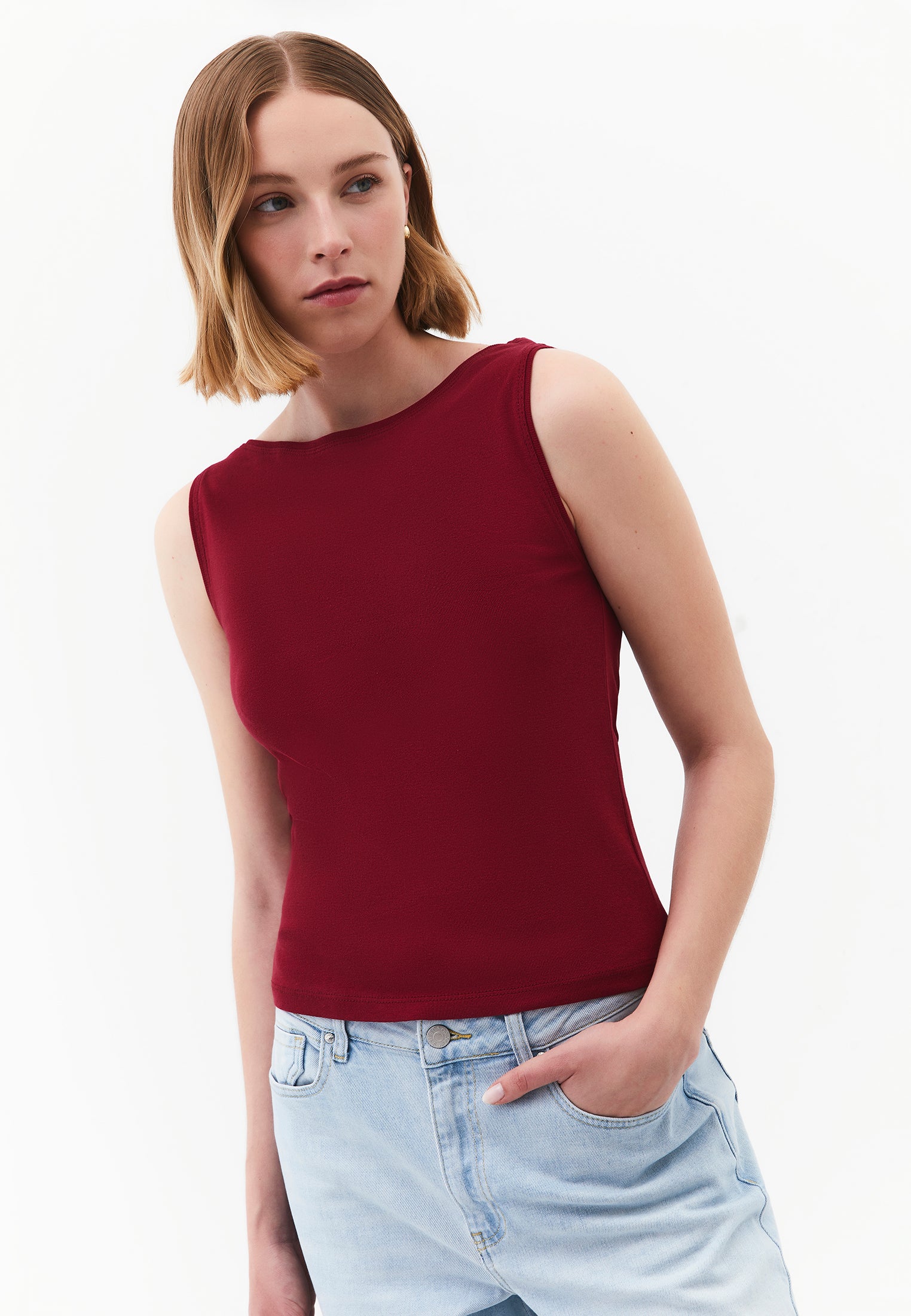 Boat Neck Tank Top - RUMBA RED