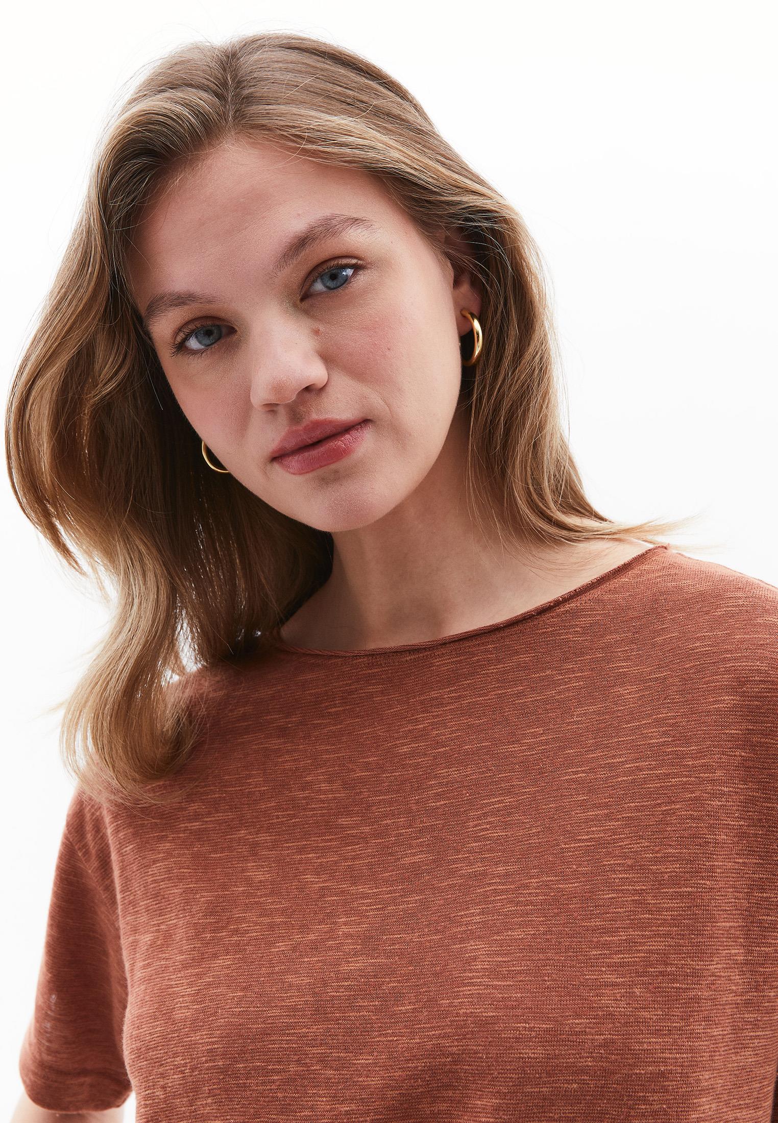 Boat Neck Loose T-Shirt - RUSSET
