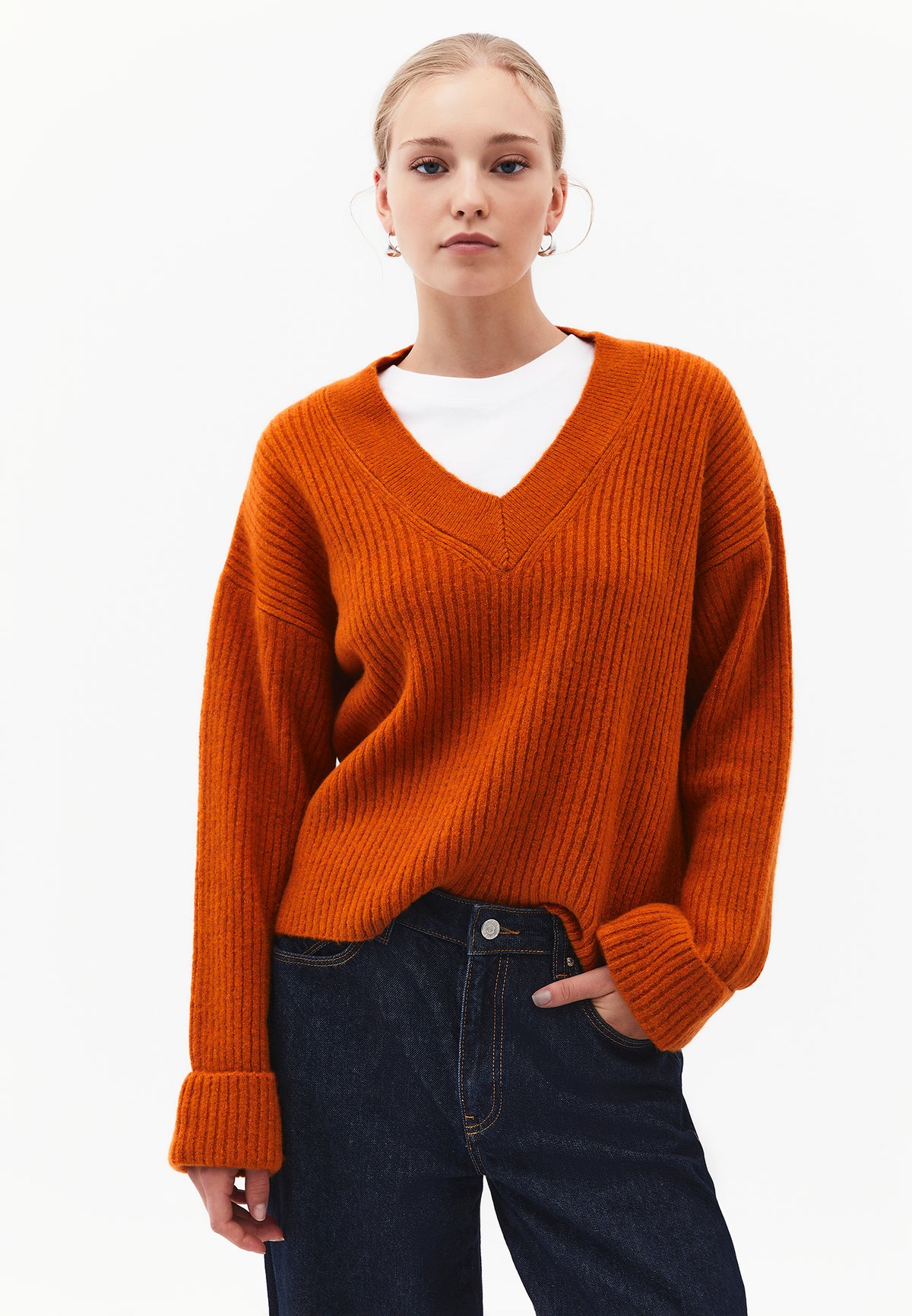 Loose V-Neck Sweater - RUST