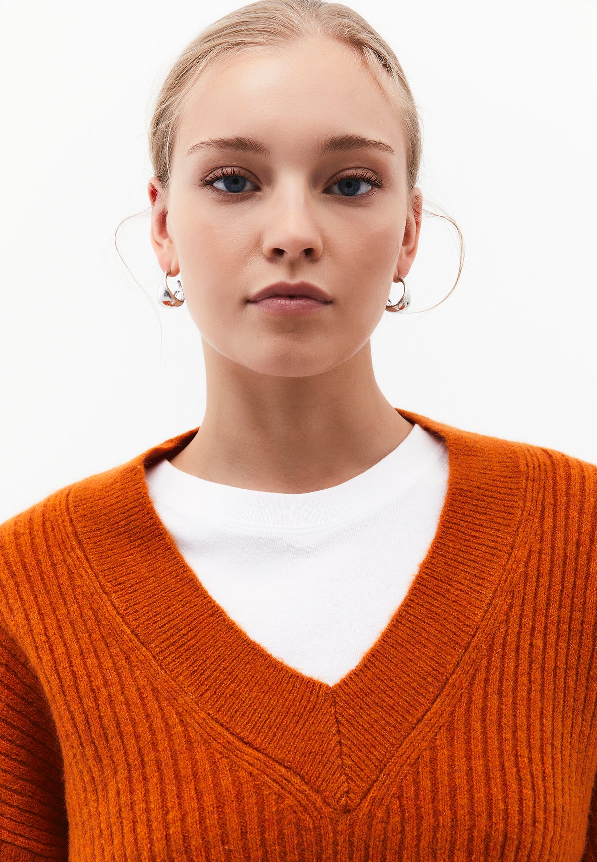 Loose V-Neck Sweater - RUST
