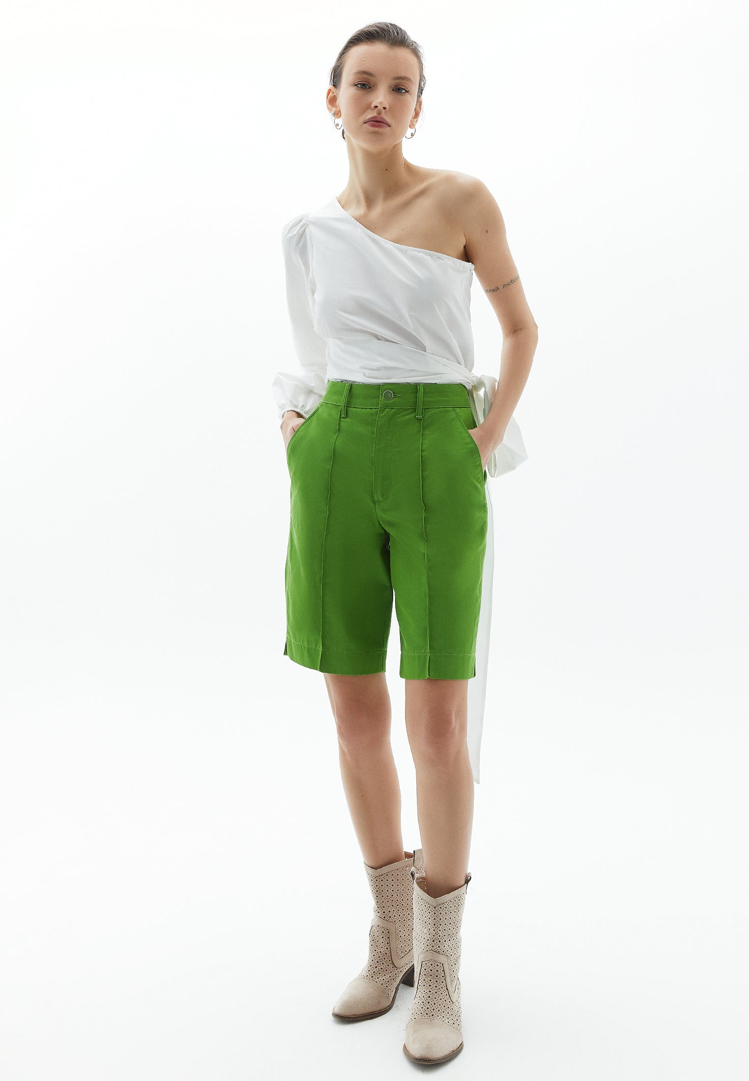 High Waist Straight Leg Shorts - SALTED LIME