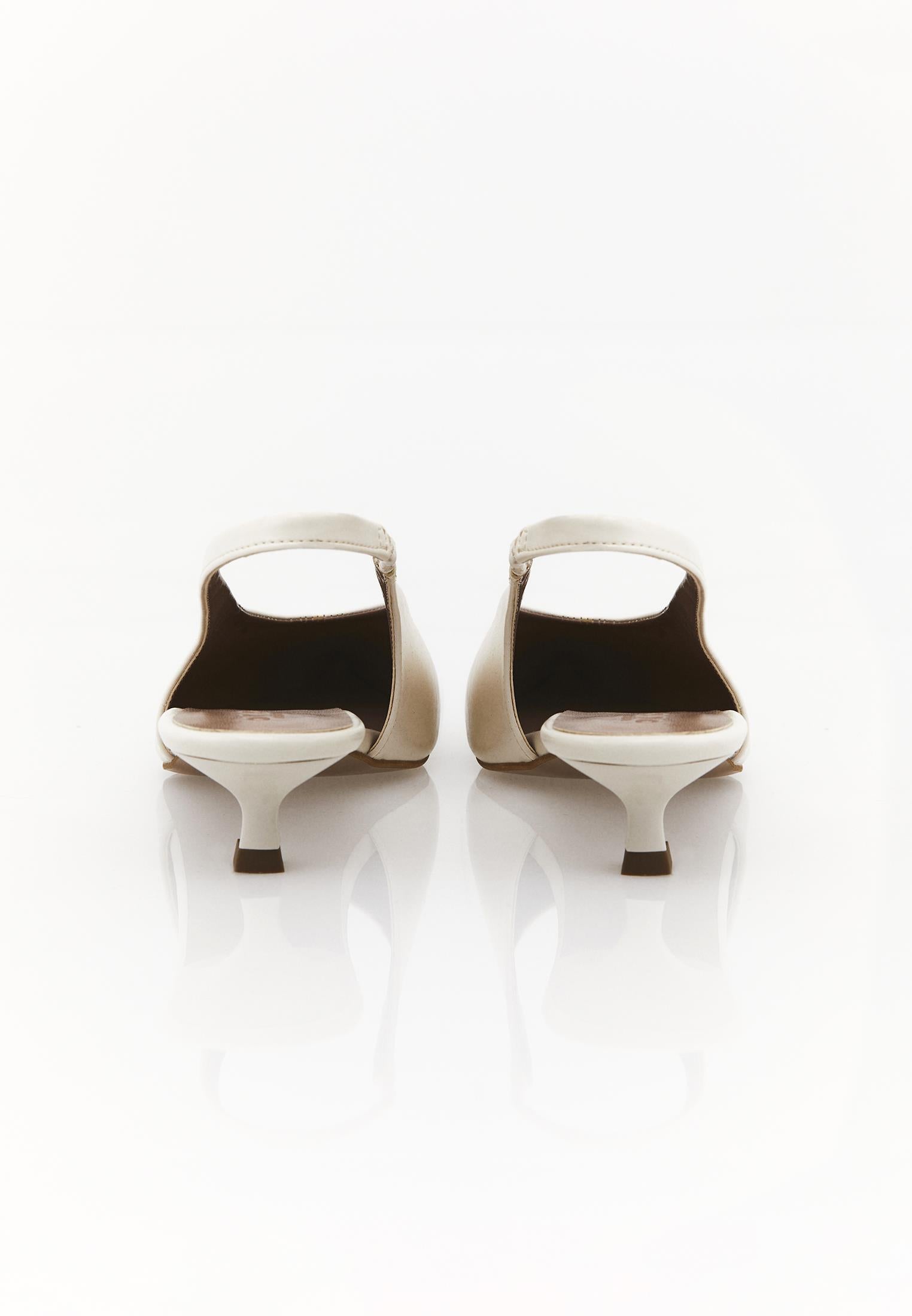 Women's Shoe Suitable For Daily Use - SILVER BIRCH