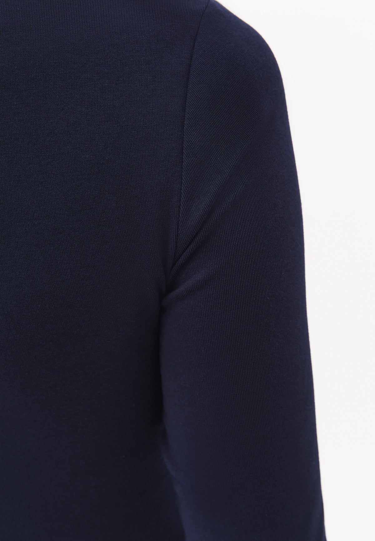 Crew Neck Long Sleeve T-Shirt - SKY CAPTAIN