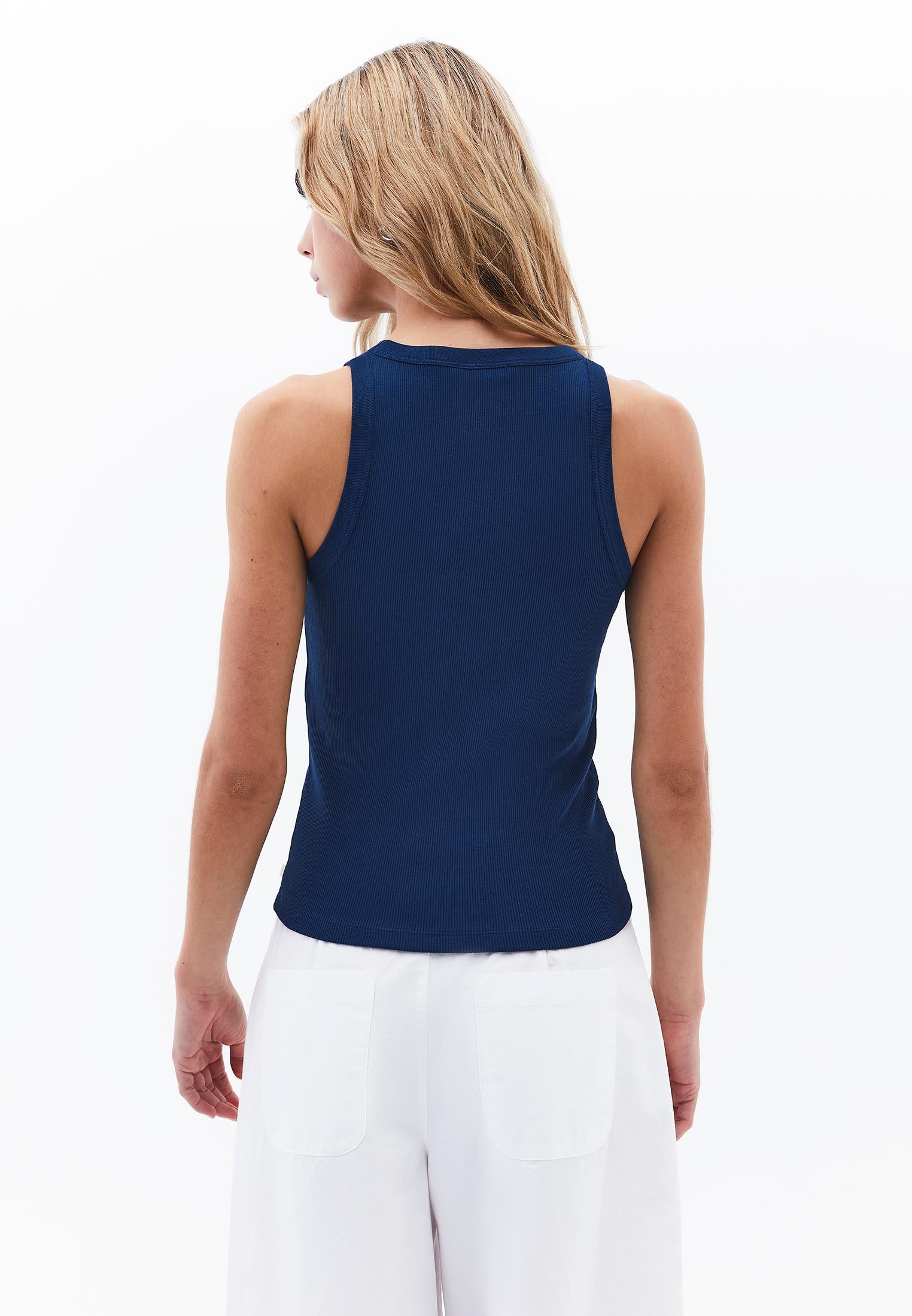 Crew Neck Tank Top - TITAN