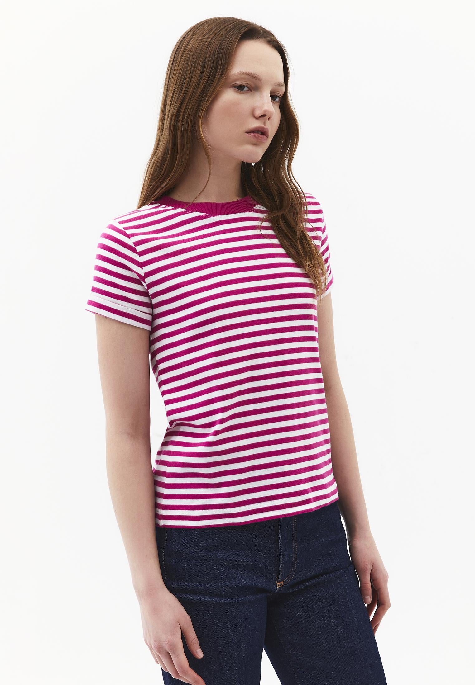 Standard Crew Neck T-Shirt - WHITE/ VERY BERRY STRIPED