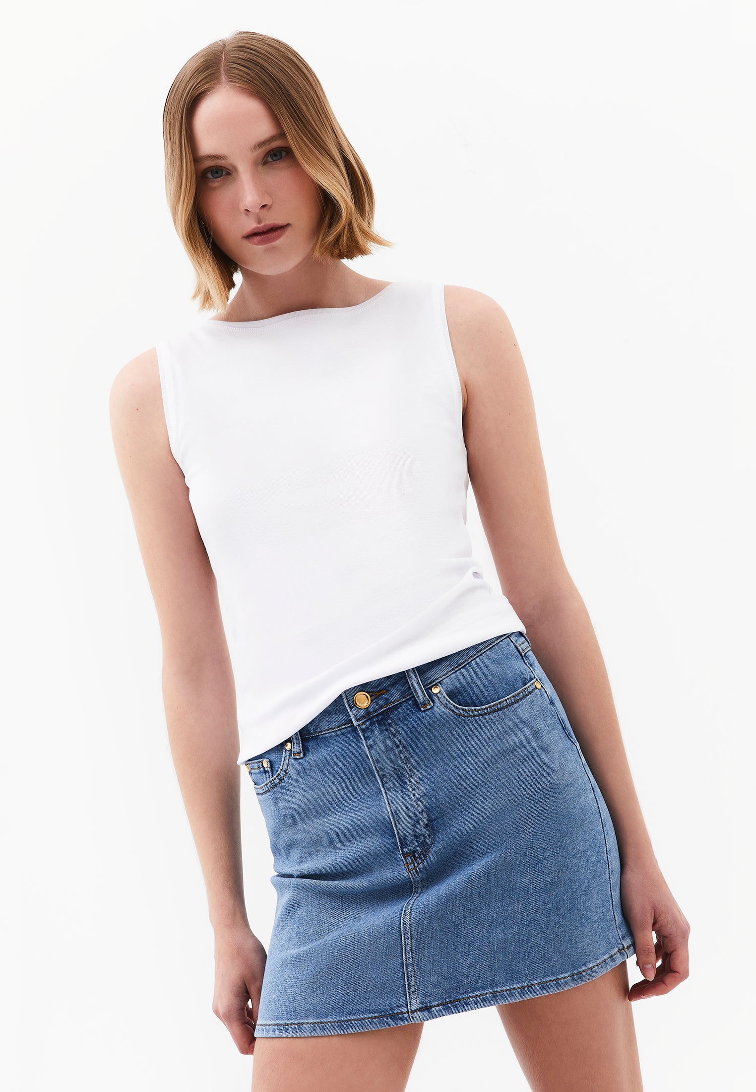 Boat Neck Tank Top - WHITE