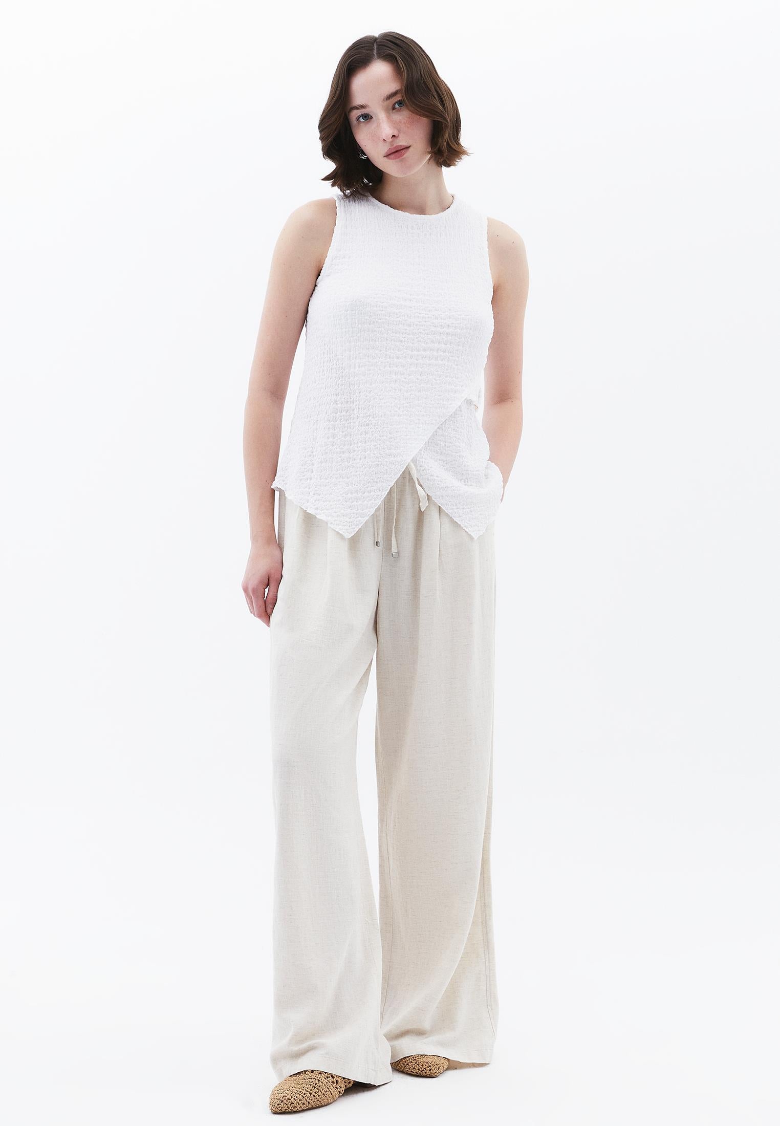 Sleeveless Crew Neck Blouse - WHITE