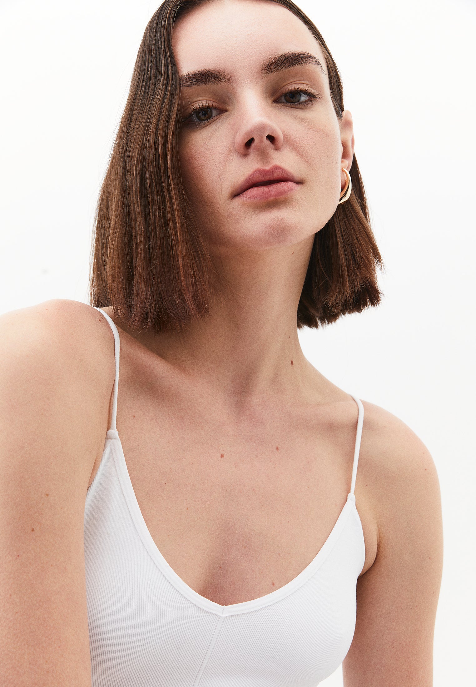 V Neck Tank Top - WHITE