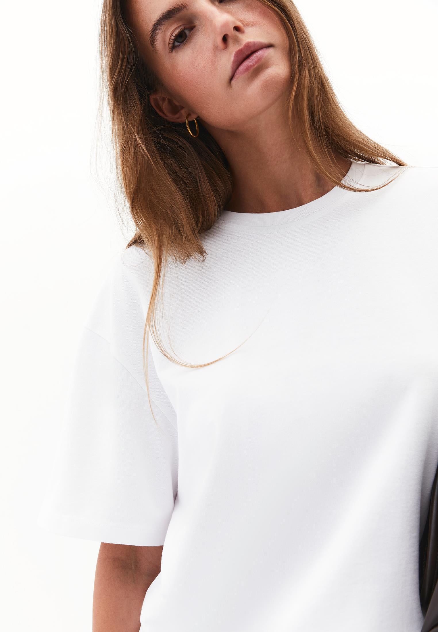 Boyfriend Crew Neck T-Shirt - WHITE