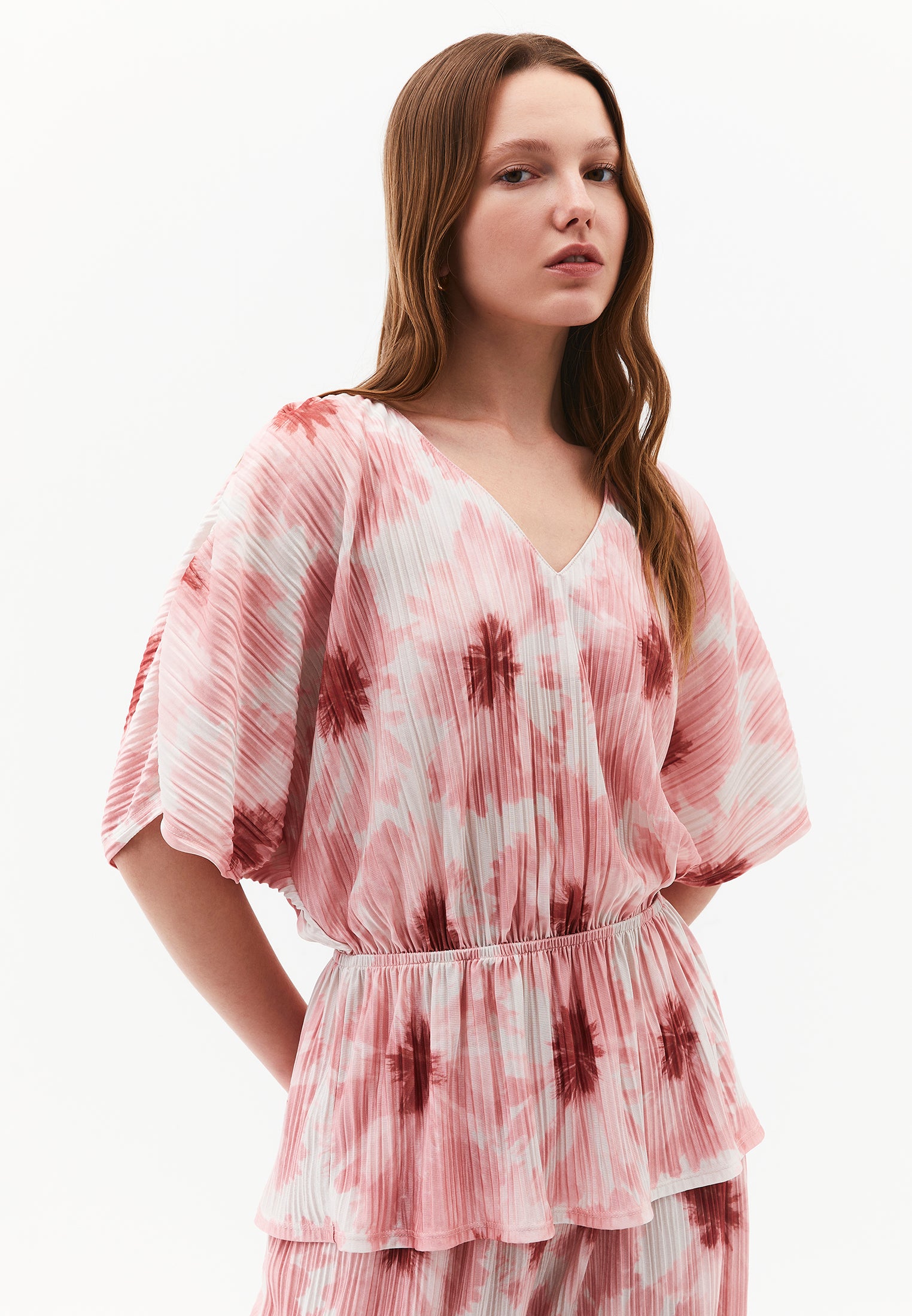 V Neck Pleated Printed Blouse - ABSTRACT COMB