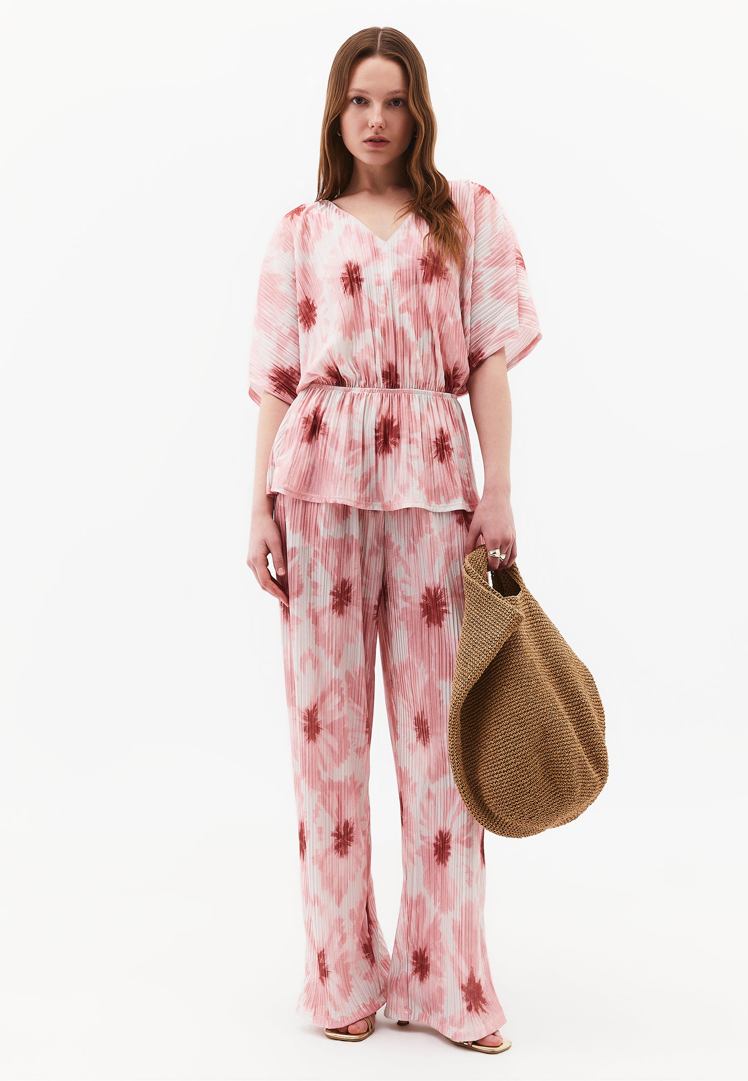 V Neck Pleated Printed Blouse - ABSTRACT COMB