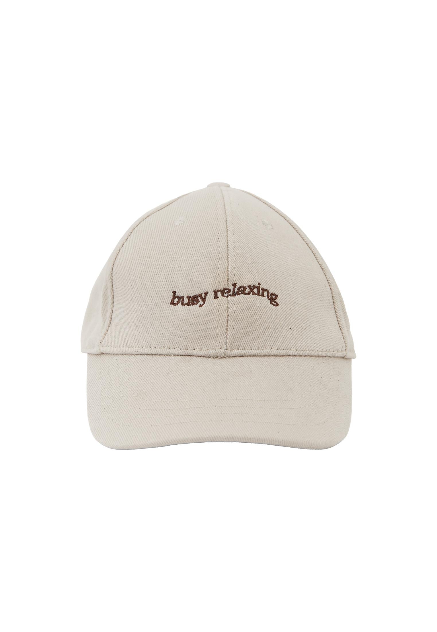 Essential Women's Hat For Autumn - ALMOND MILK