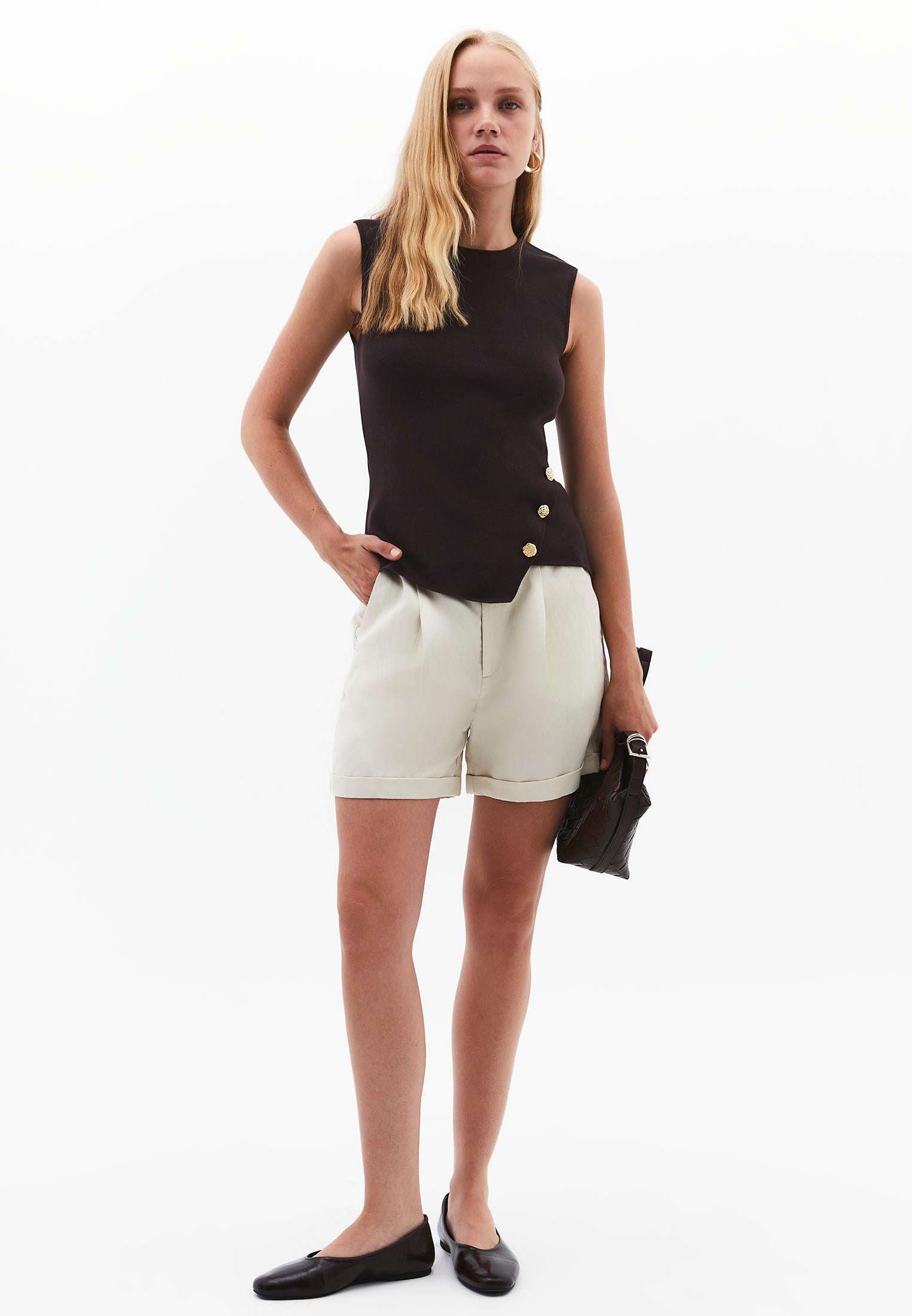 Ultra High Waist Linen Shorts - ALMOND MILK