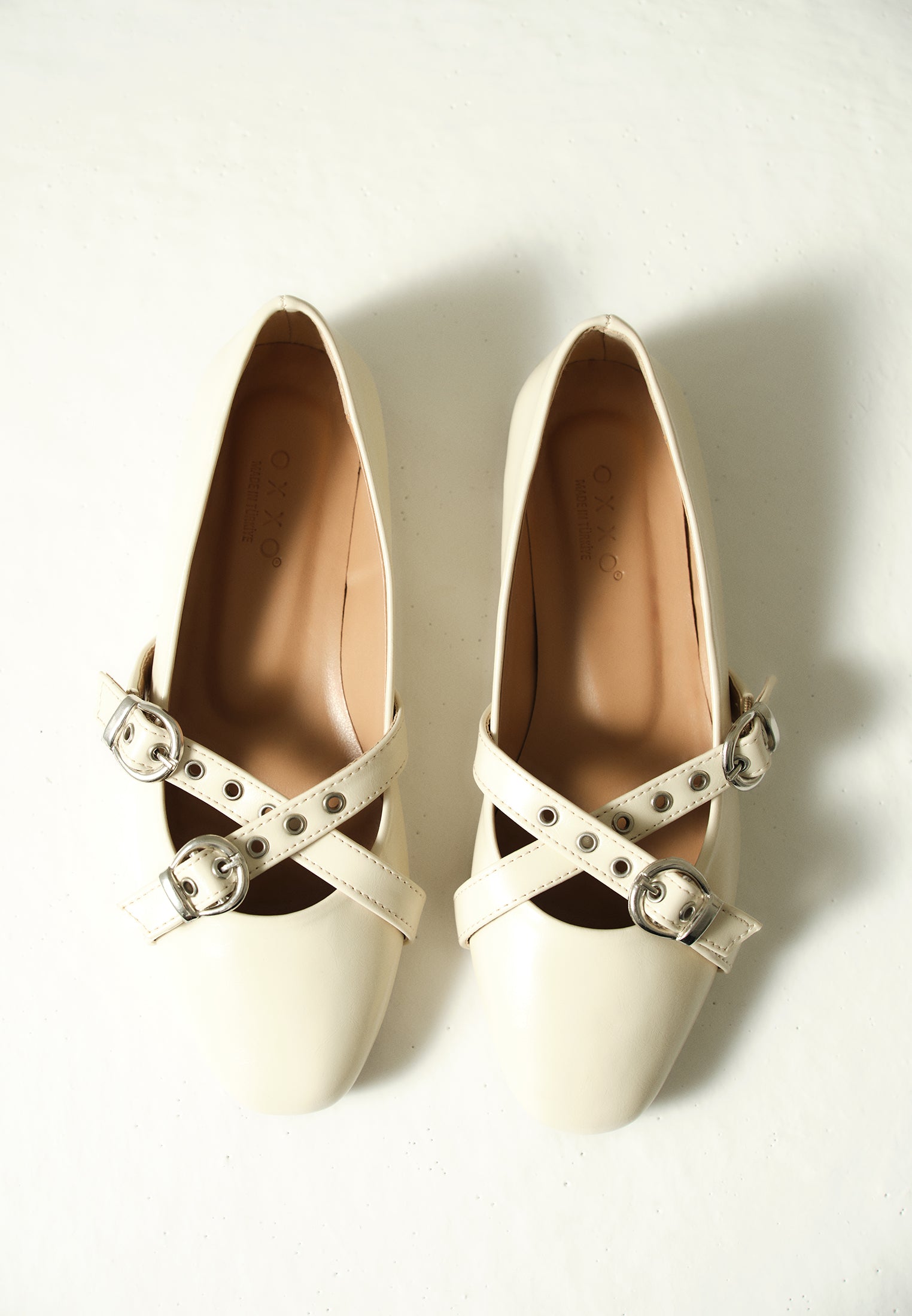 Women's Shoes - ALMOND MILK