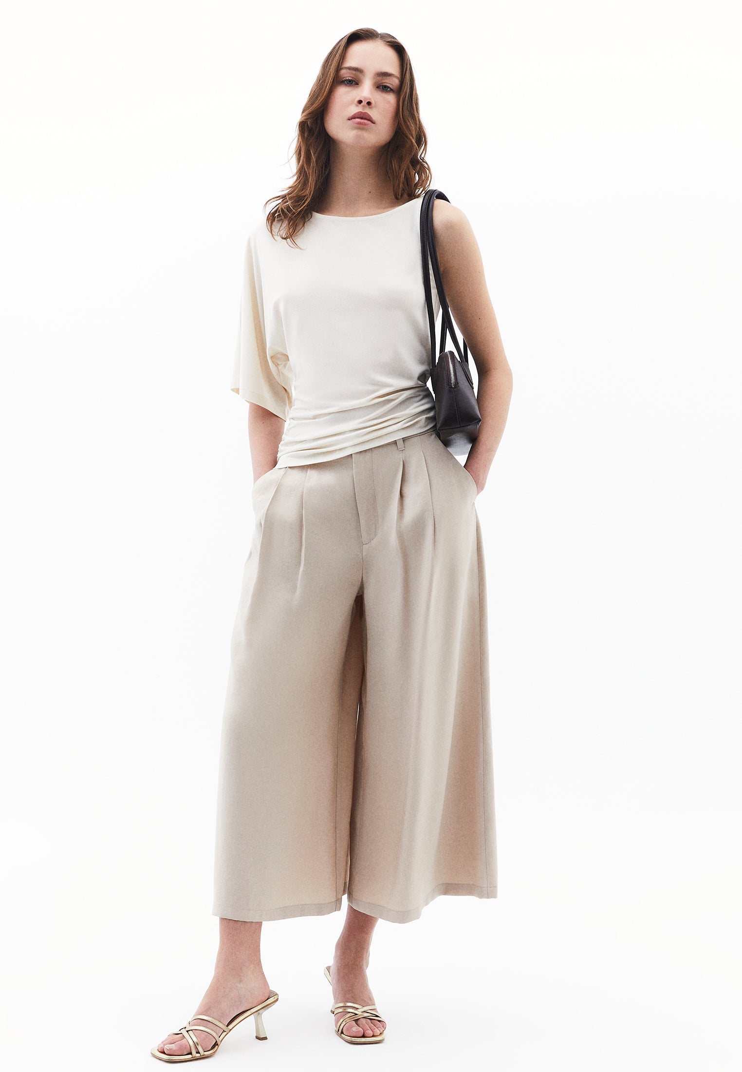 Asymmetric Slim Tank Top - ALMOND MILK