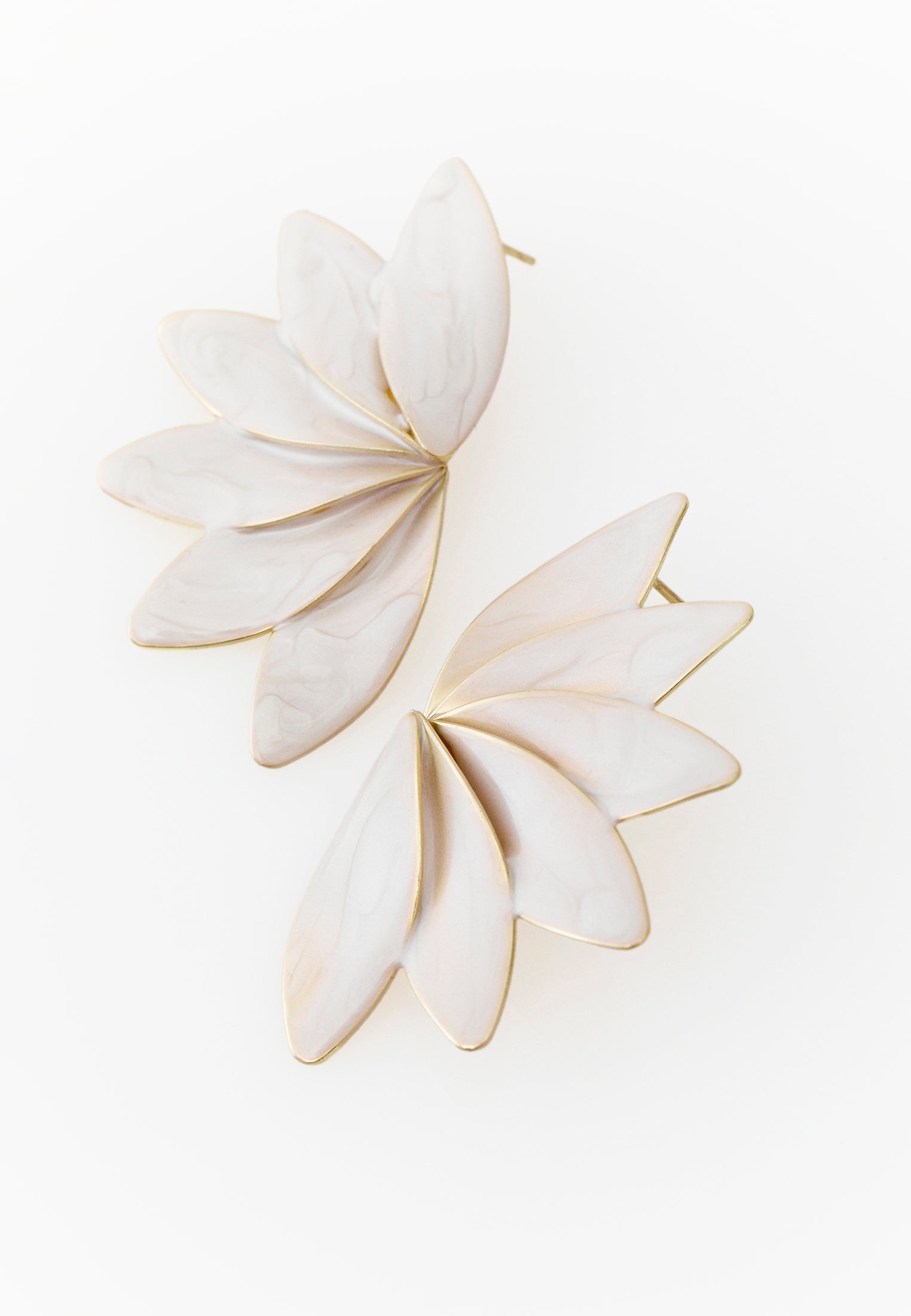 Daily Combination Earring - ALMOND MILK