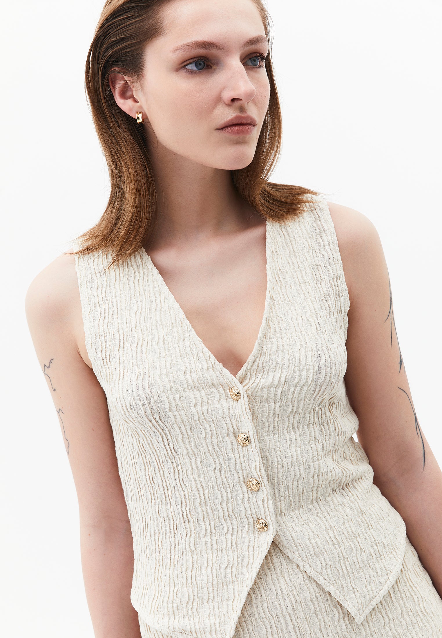 V Neck Closed Form Vest - ALMOND MILK