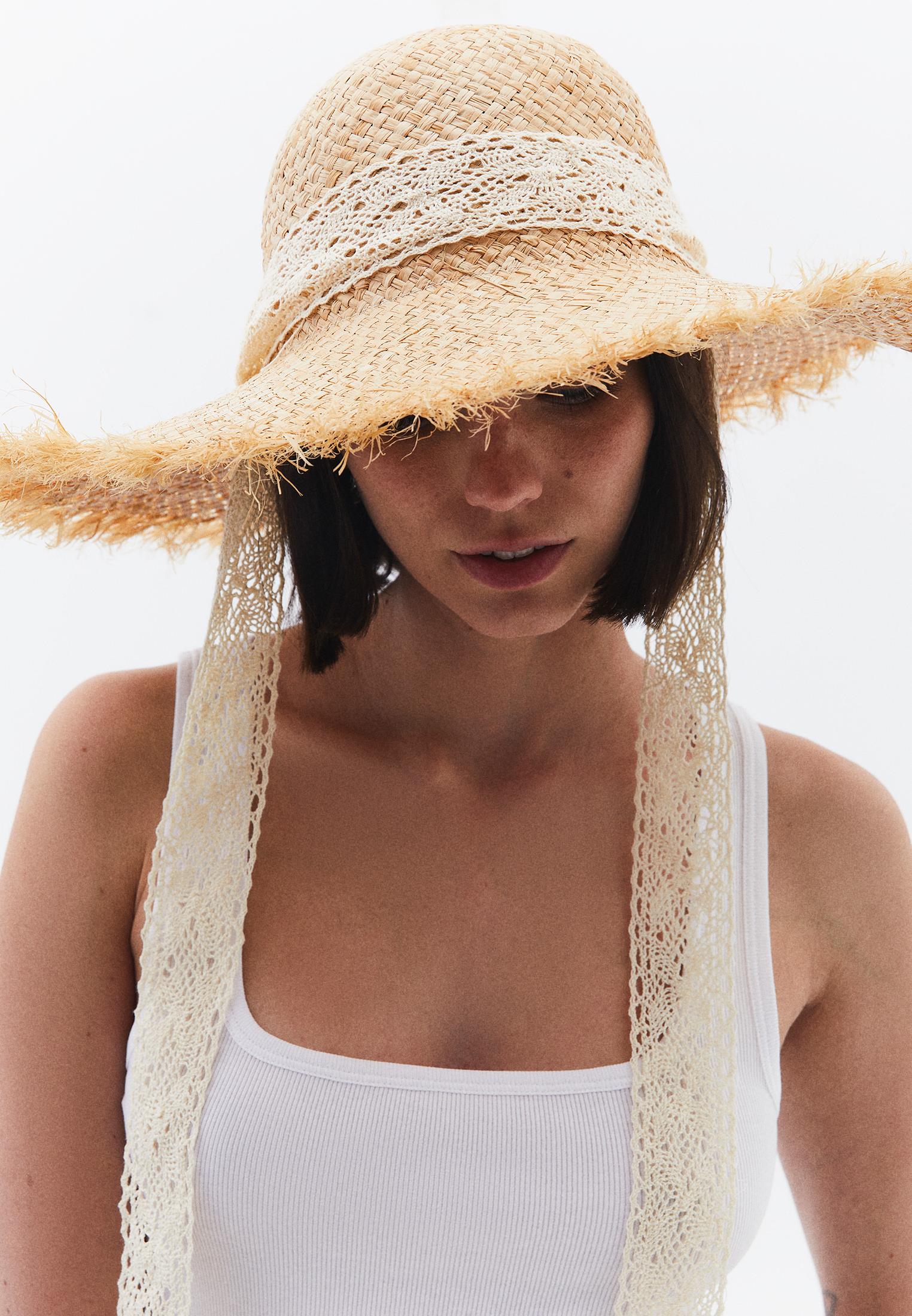 Hat - ALMOND MILK