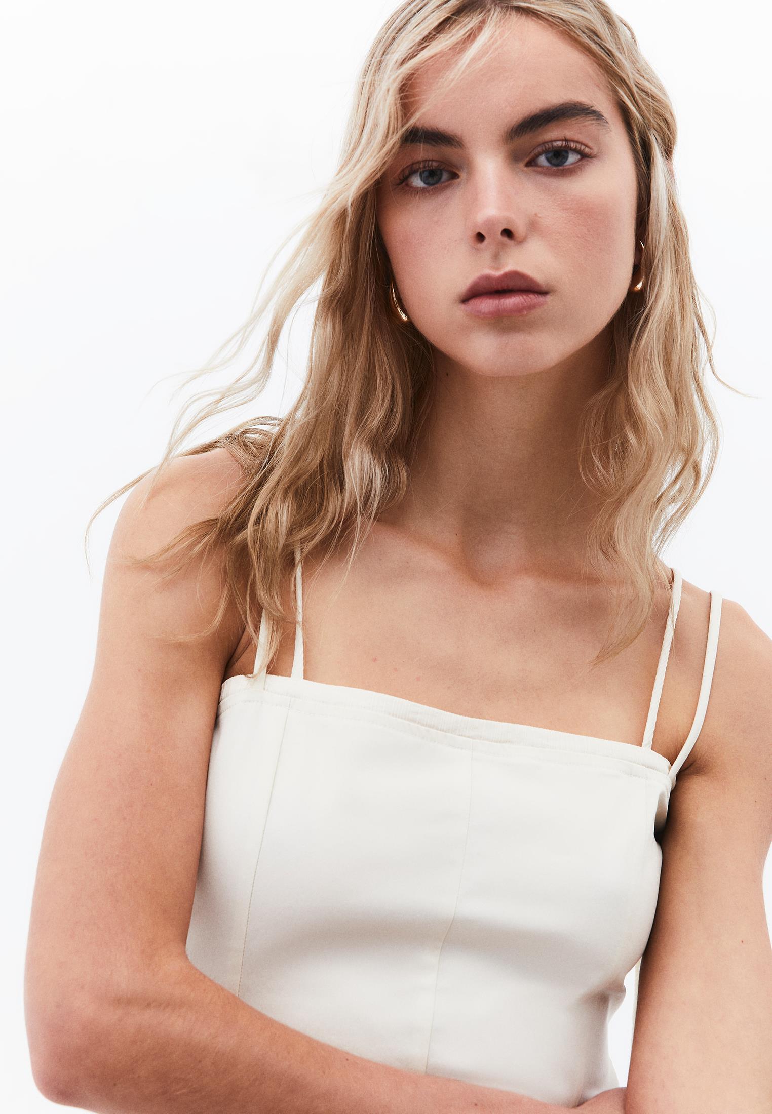 Long Dress With Square Neckline - ALMOND MILK