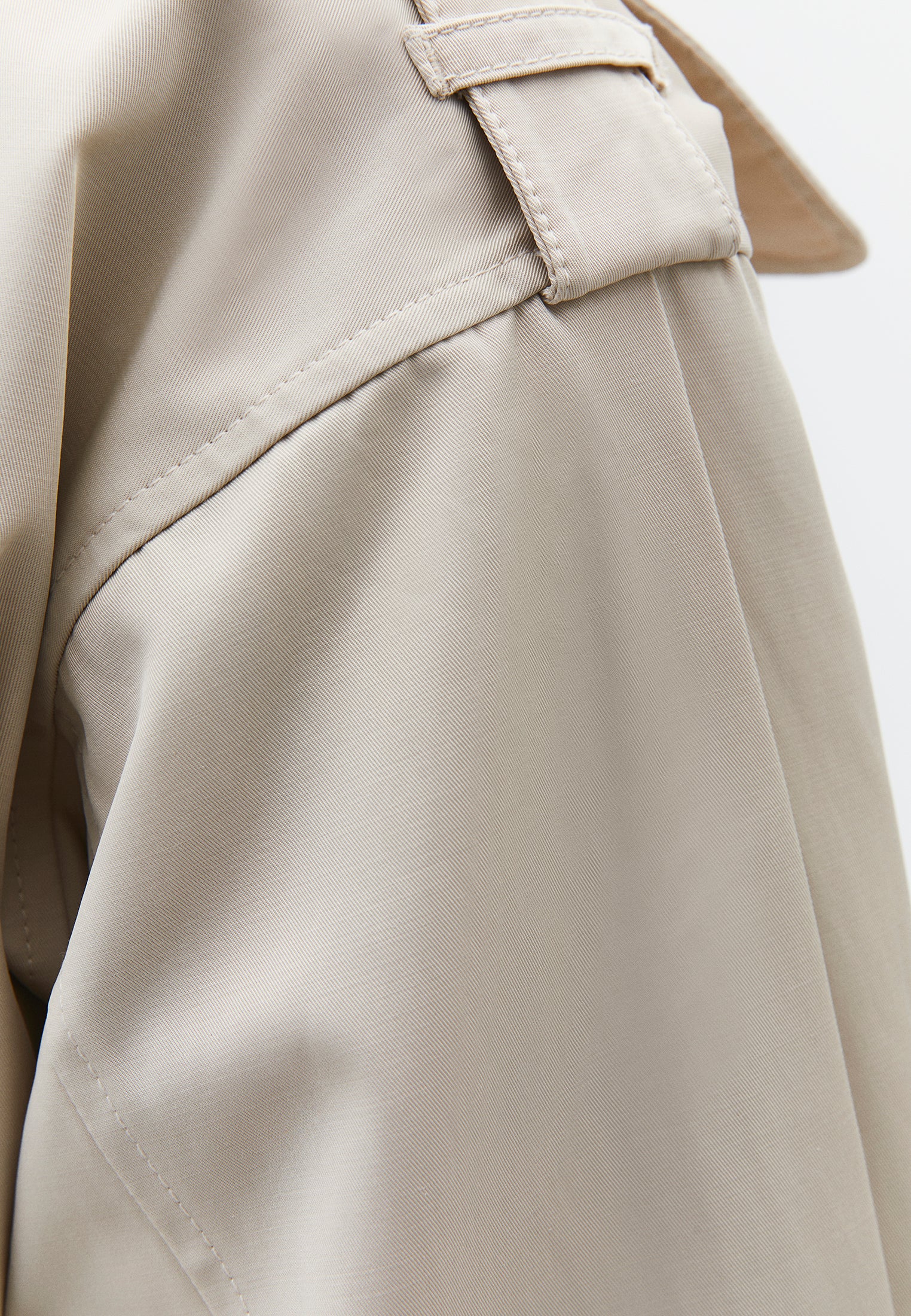 Oversize Trenchcoat - ALMOND MILK