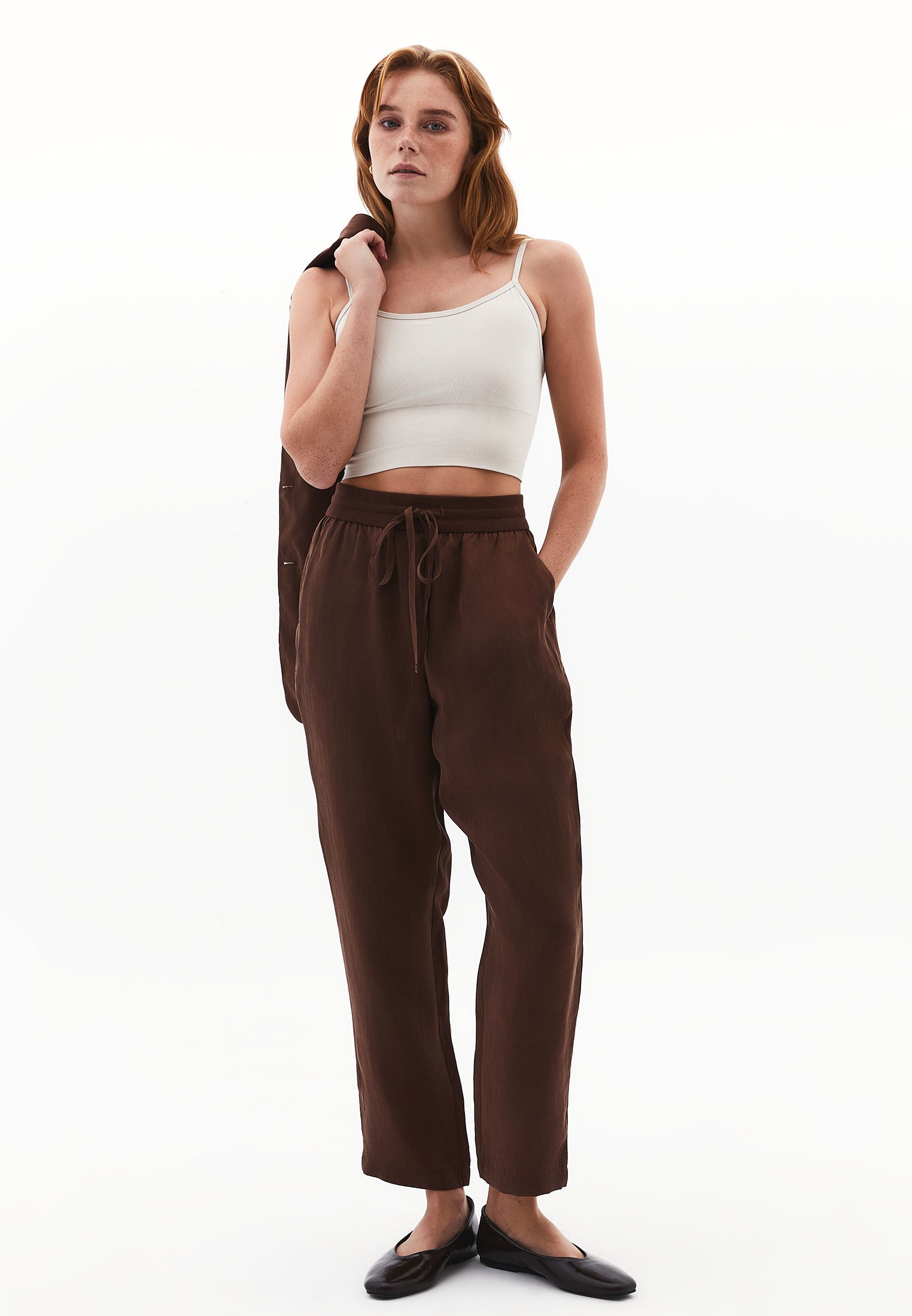 Seamless U Neck Crop Top - ANCIENT SCROLL