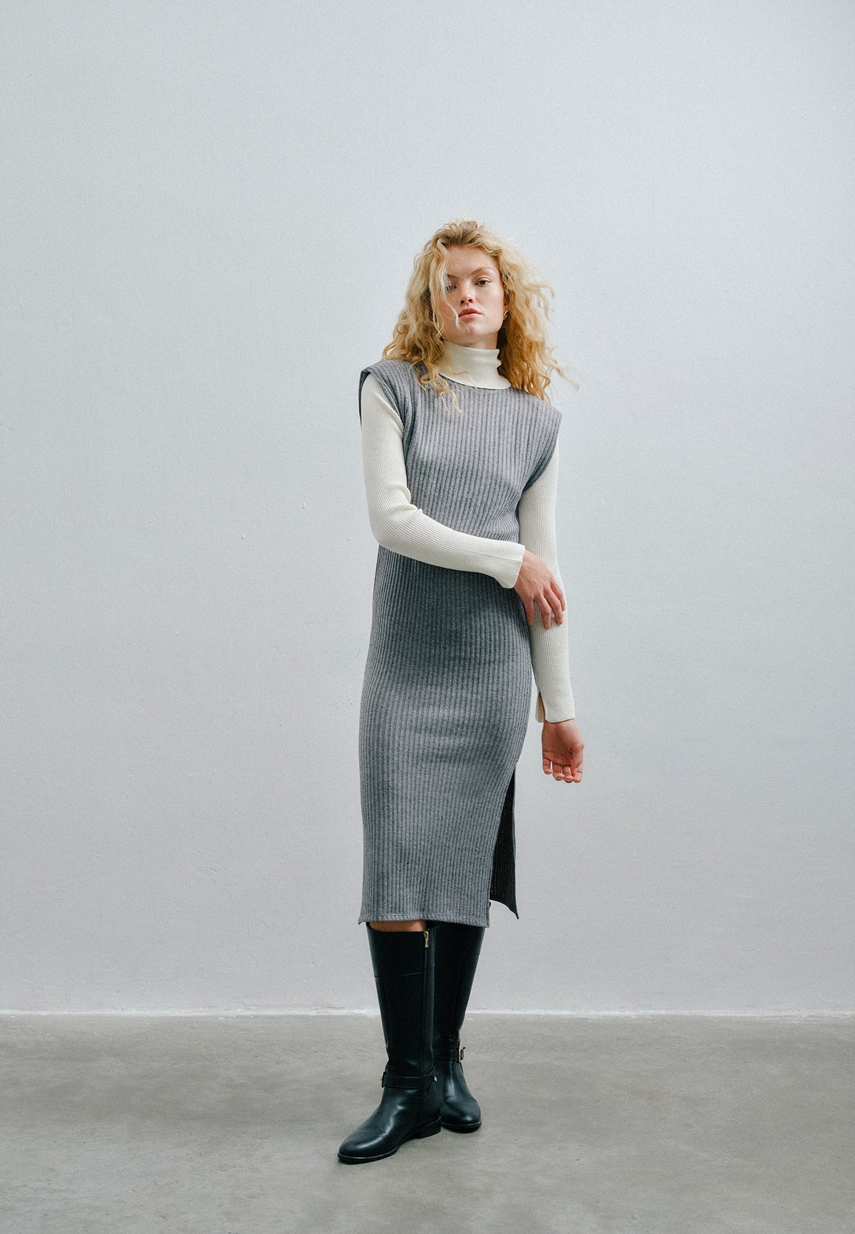 Crew Neck Long Relaxed Dress - ANTHRA MELANGE