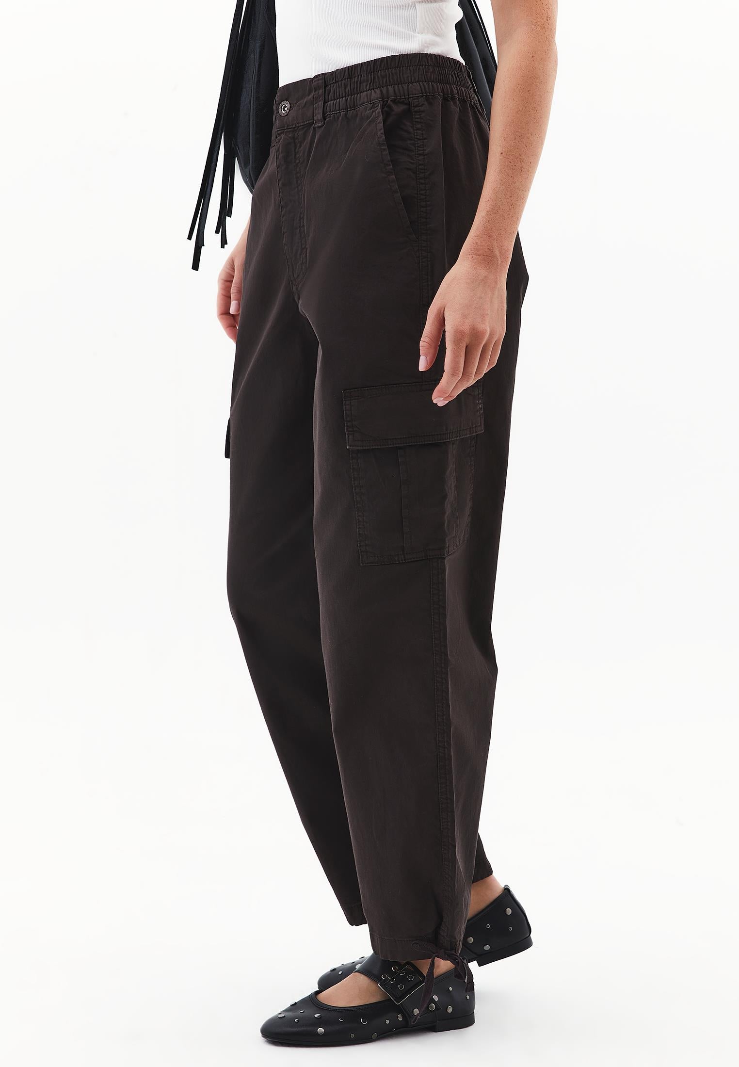 Jogger High Waist Belted Detail Pants - ANTIK CHOCOLATE TORTE