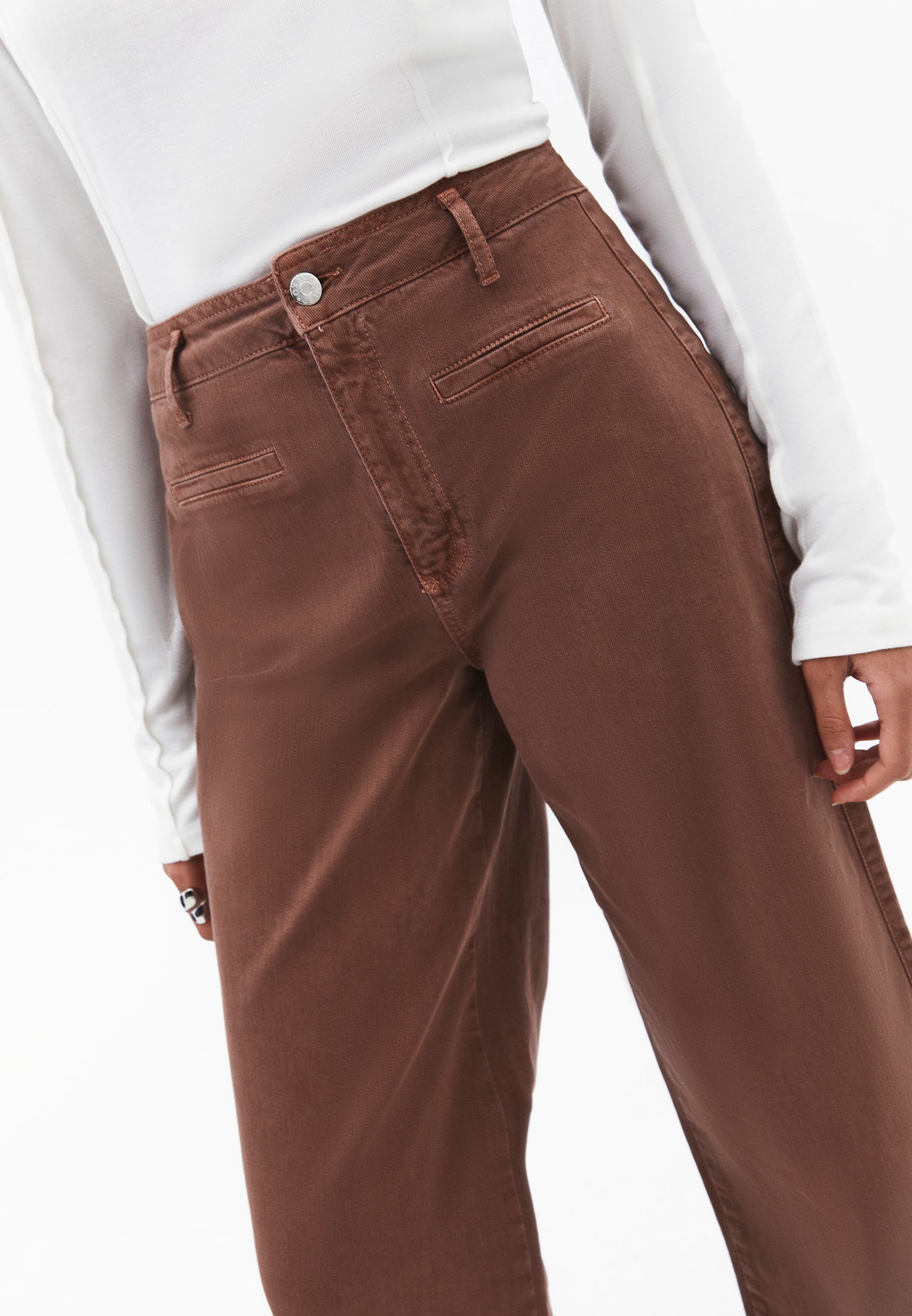 Wide Leg Pants With Pocket Detail - ANTIK MYRISTICA