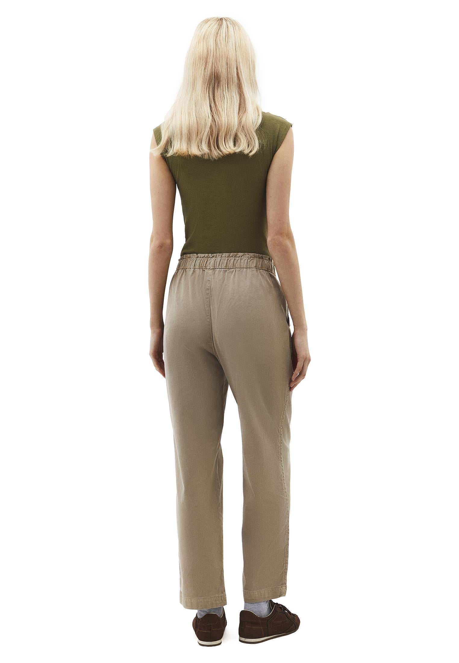 High Waist Carrot Pants - ANTIK SIMPLY TAUPE