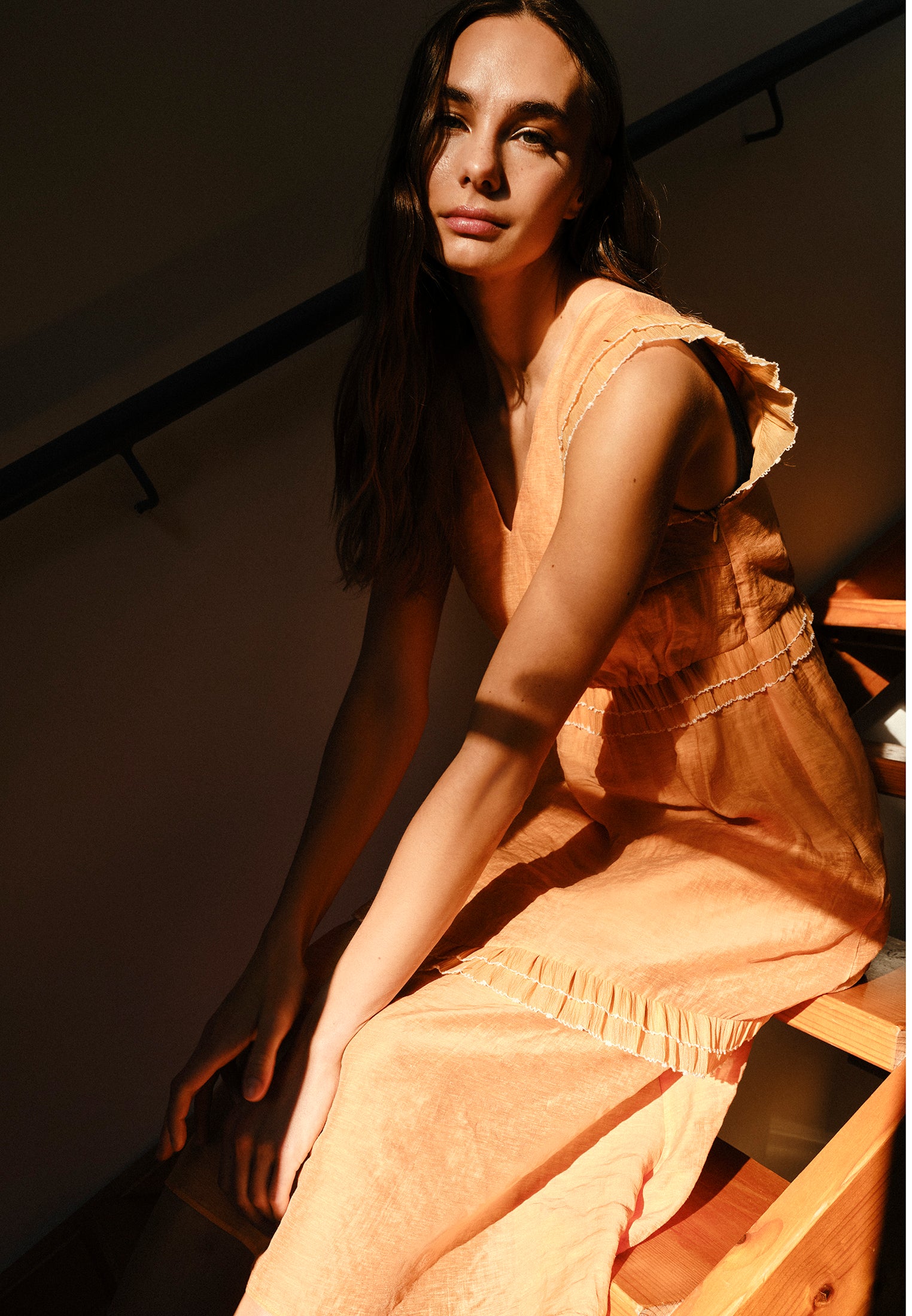 V Neck Sleeveless Ruffled Maxi Dress - APRICOT NECTAR