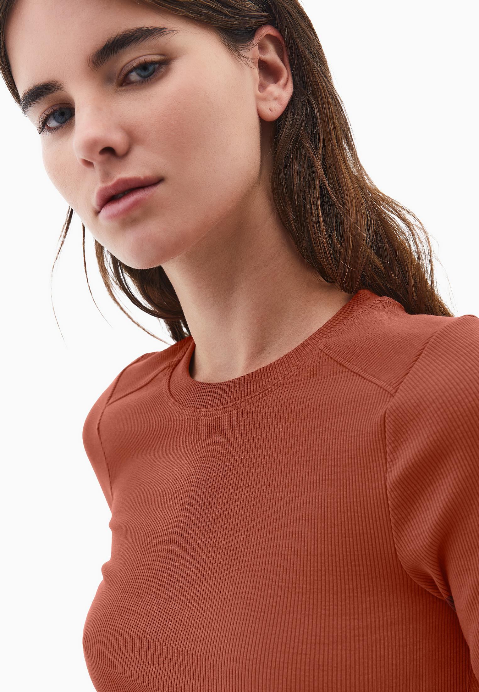 Bodycon Crew Neck T-Shirt - ARABIAN SPICE